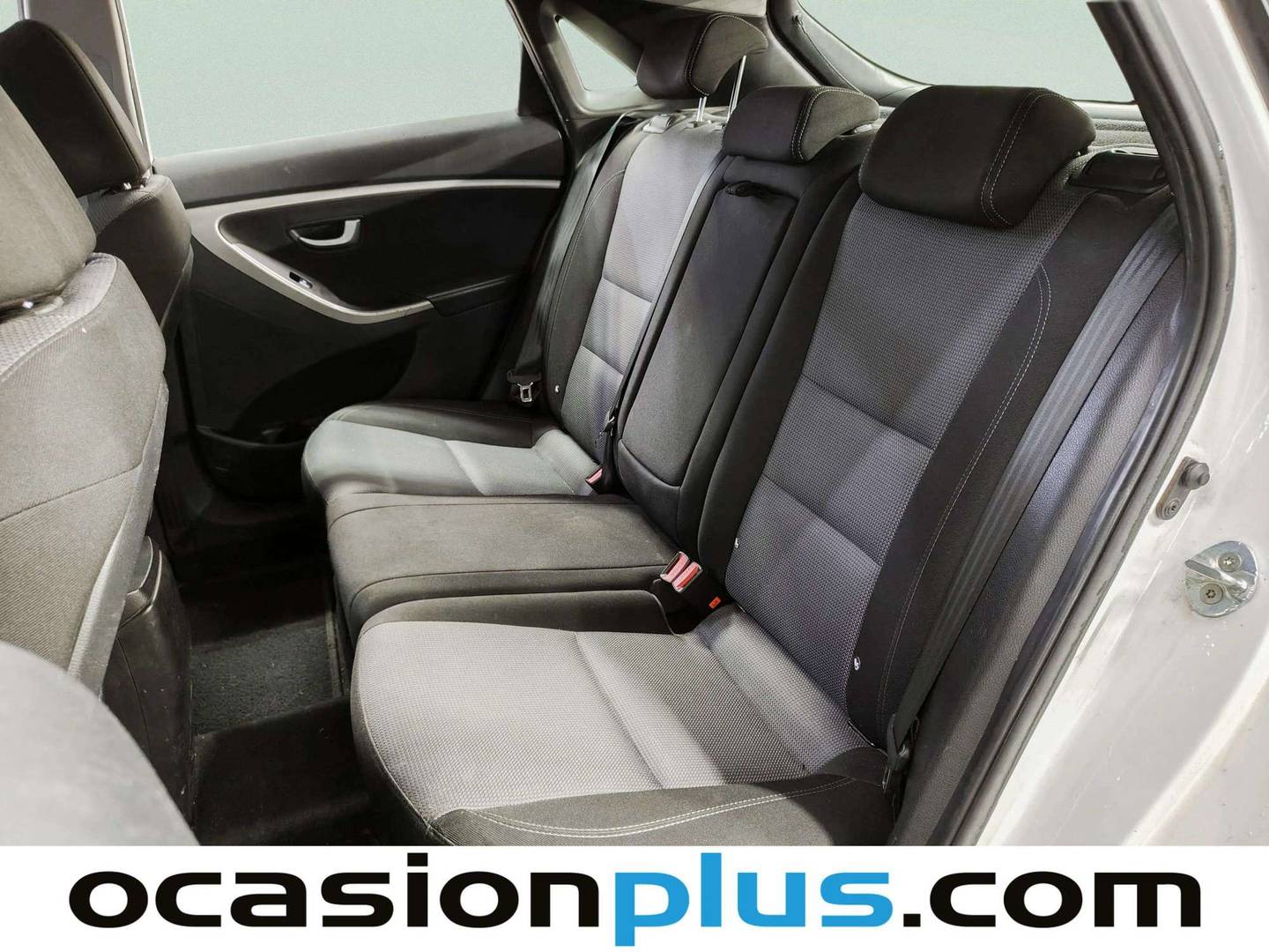 Foto asientos traseros Hyundai i30 Hyundai i30 1.4 Go ! (100 CV)