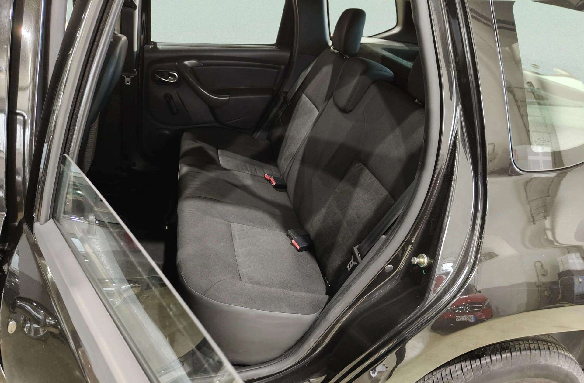 Dacia Duster Laureate TCe - foto 9