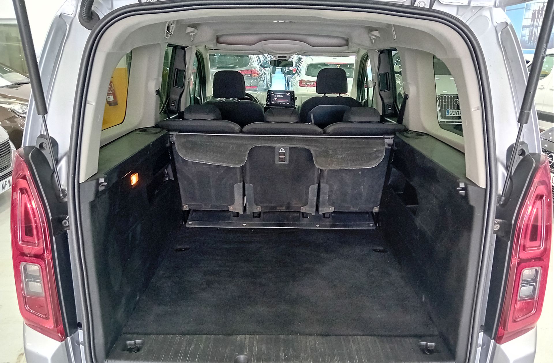 Opel Combo 1.5 TD Selective XL - foto 12