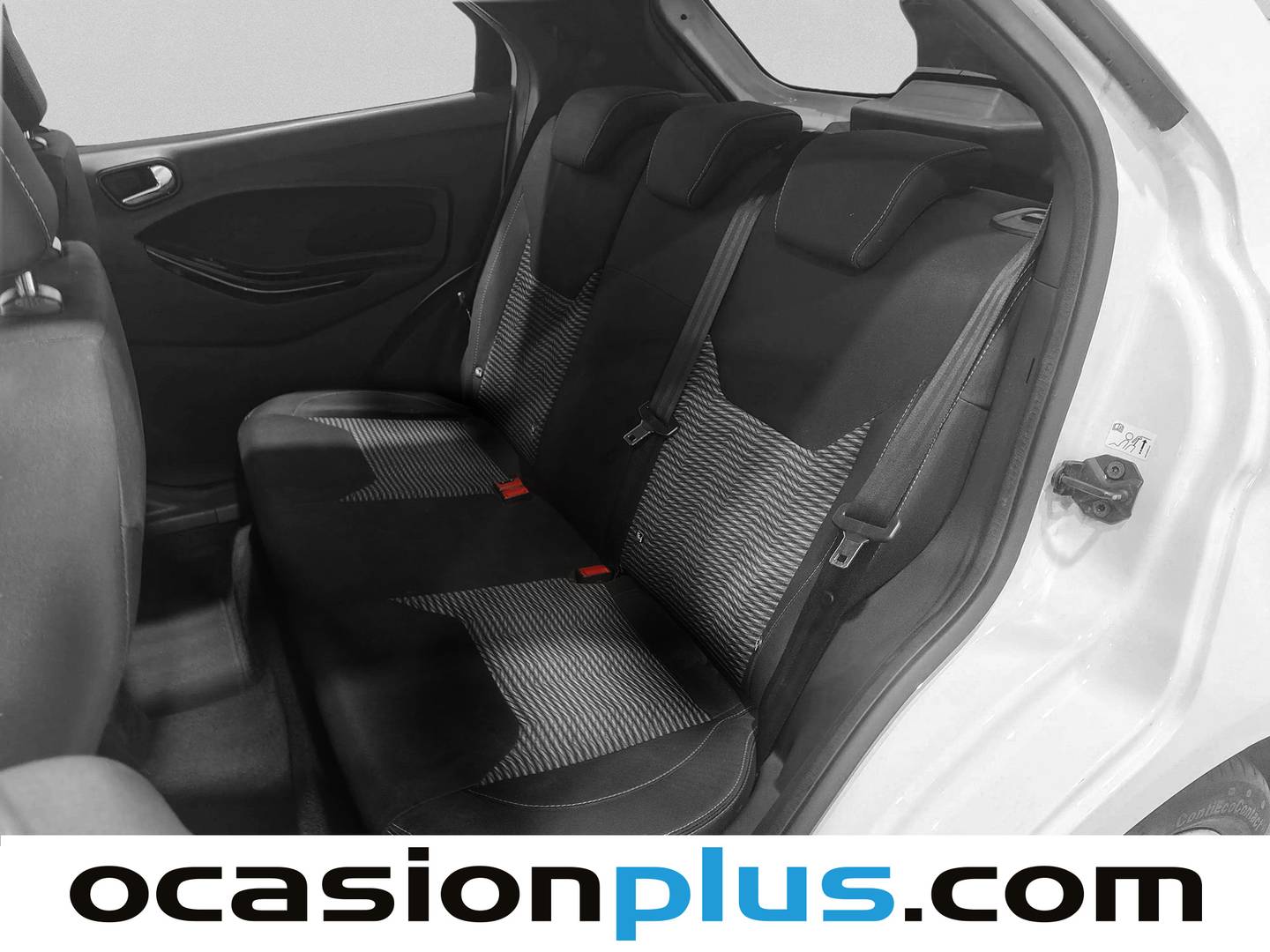 Foto asientos traseros Ford Ka+ Ford Ka+ 1.2 Ti-VCT White Edition (85 CV)