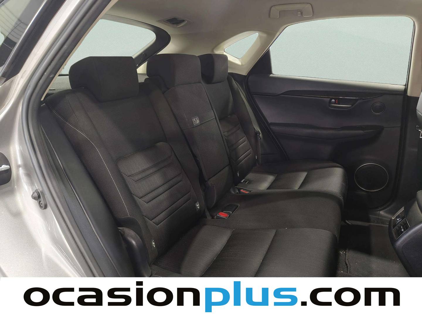 Lexus NX Lexus NX 300h Corporate 2WD (197 CV) al mejor precio