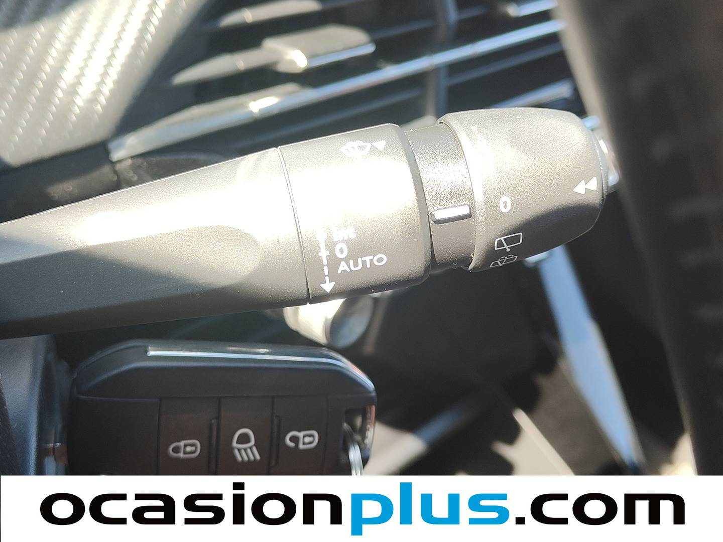 Peugeot 2008 Peugeot 2008 Puretech 100 S&S Active Pack (100 CV) seminuevo