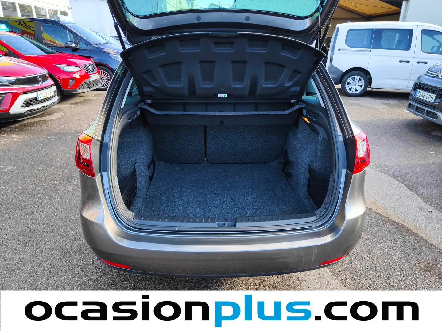 Foto Seat Ibiza SEAT Ibiza ST 1.2 TSI Style Connect Last Ed (90 CV)