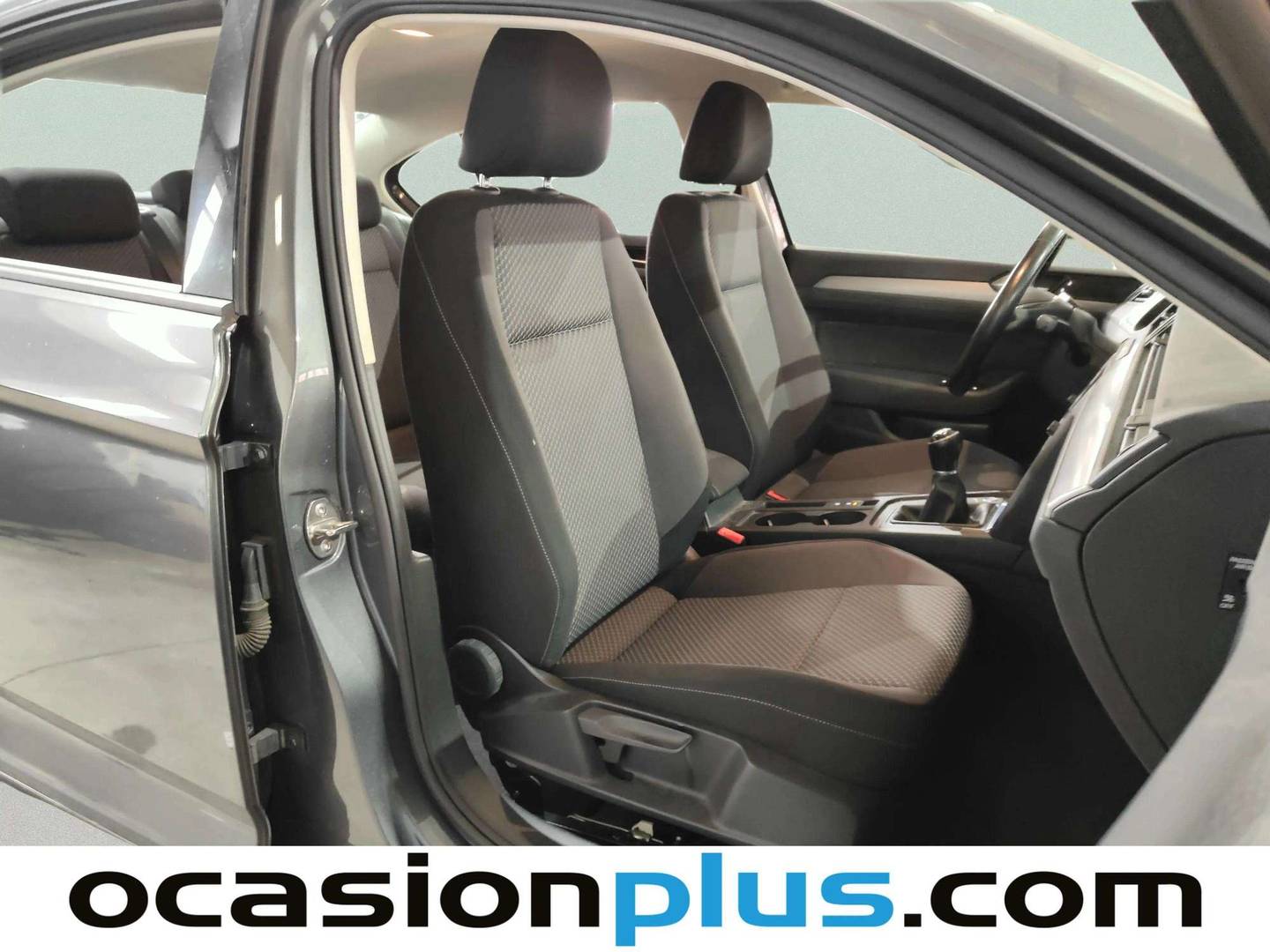 Foto Volkswagen Passat Volkswagen Passat Edition 1.6 TDI BMT (120 CV)