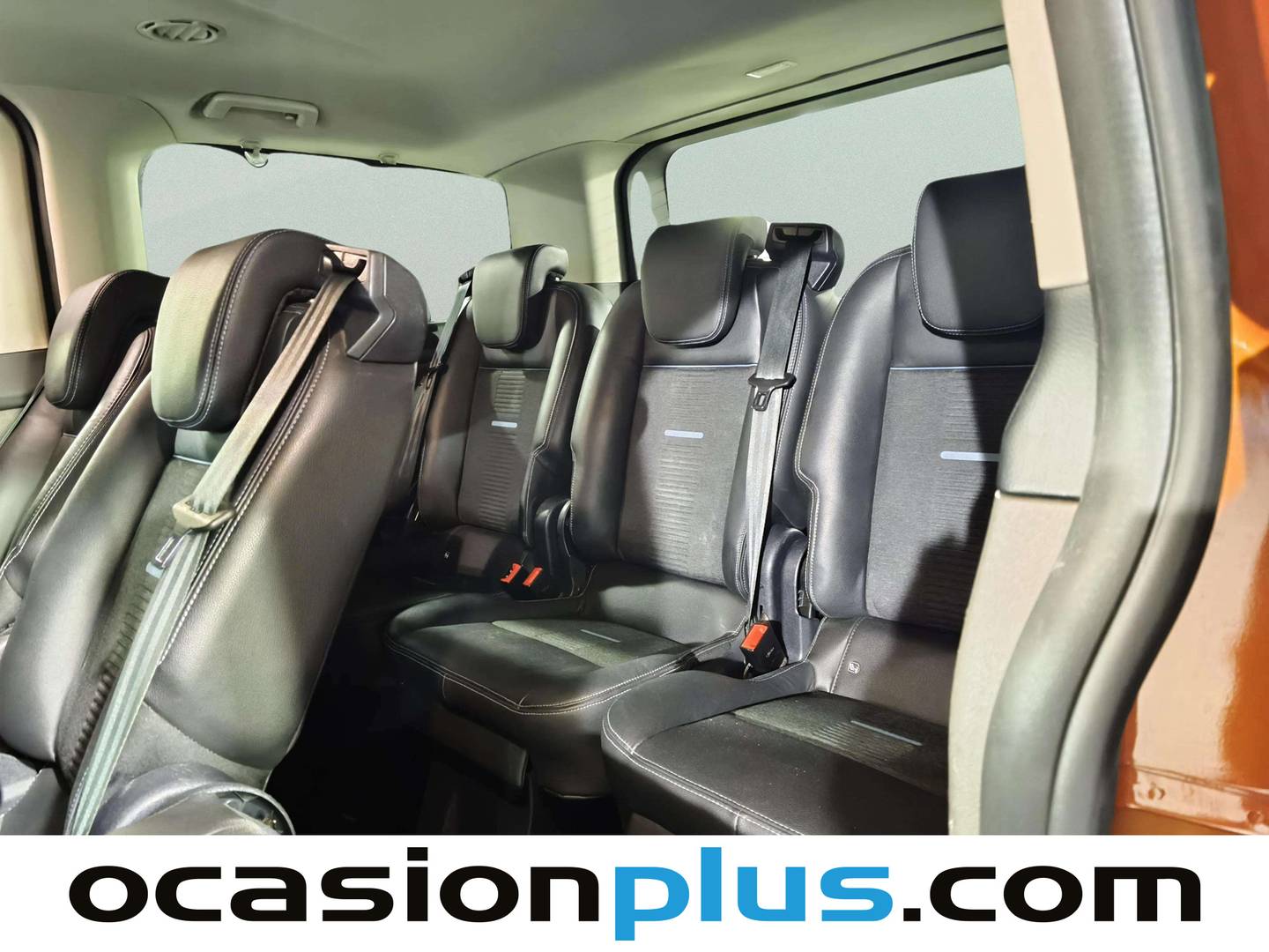 Fotos maletero Ford Tourneo Custom Ford Tourneo Custom 2.0 Ecoblue Hybrid L1 Active (185 CV)
