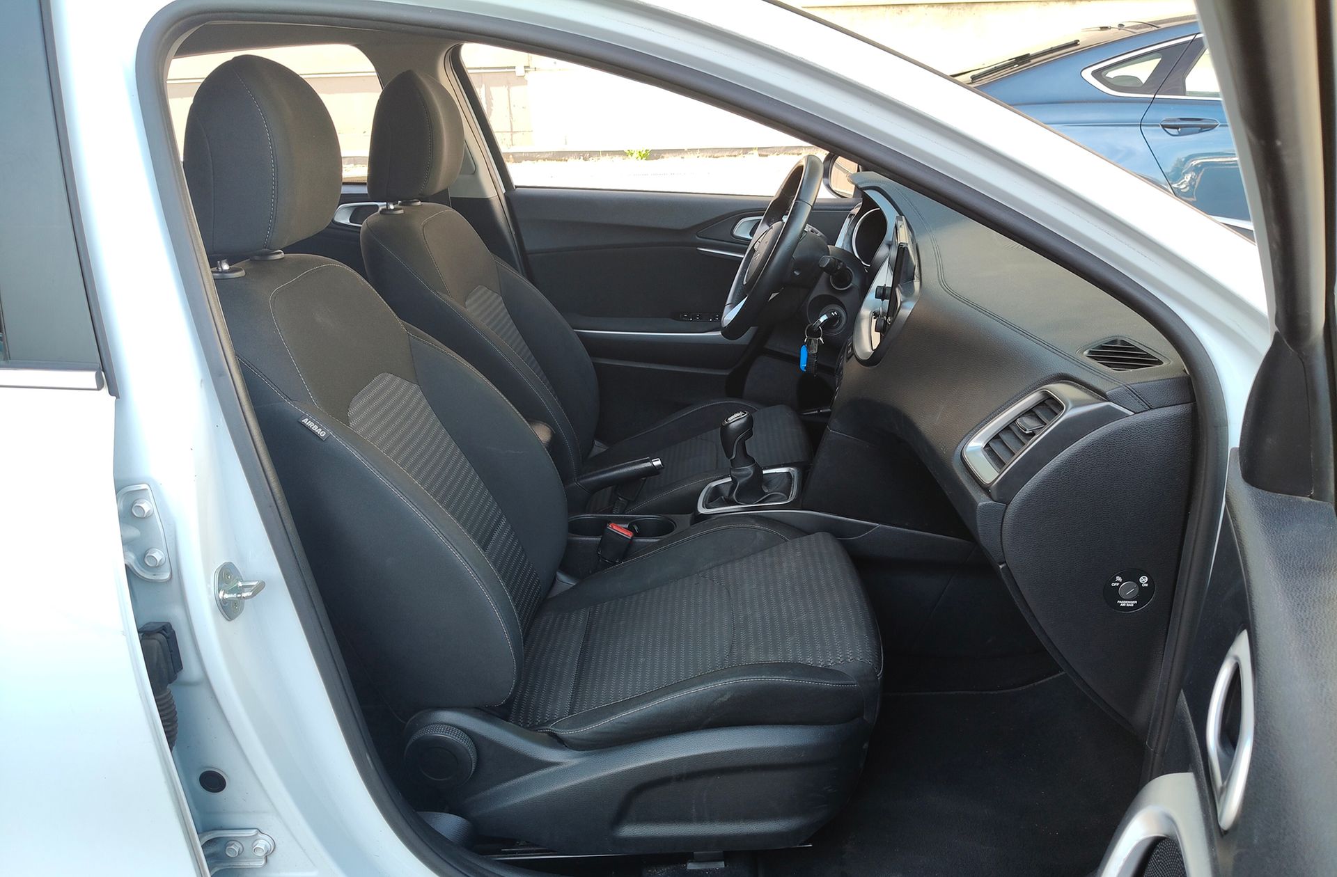 Kia Ceed 1.0 T-GDi Drive - foto 15