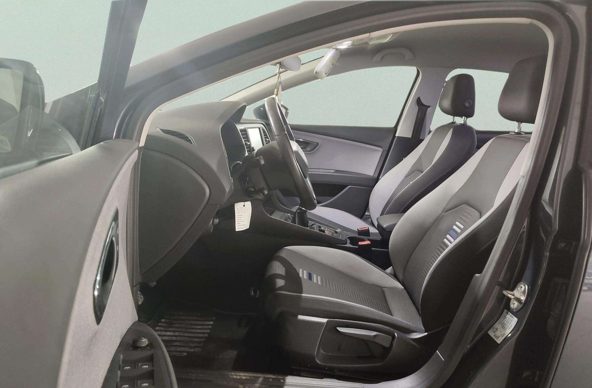 SEAT León 1.6 TDI Style Visio Edition Nav - foto 12