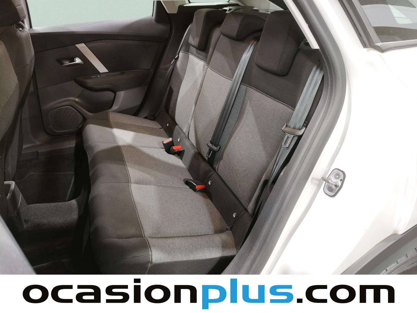 Foto asientos traseros Citroën C4 Citroën C4 BlueHDi 110 S&S Live Pack (110 CV)