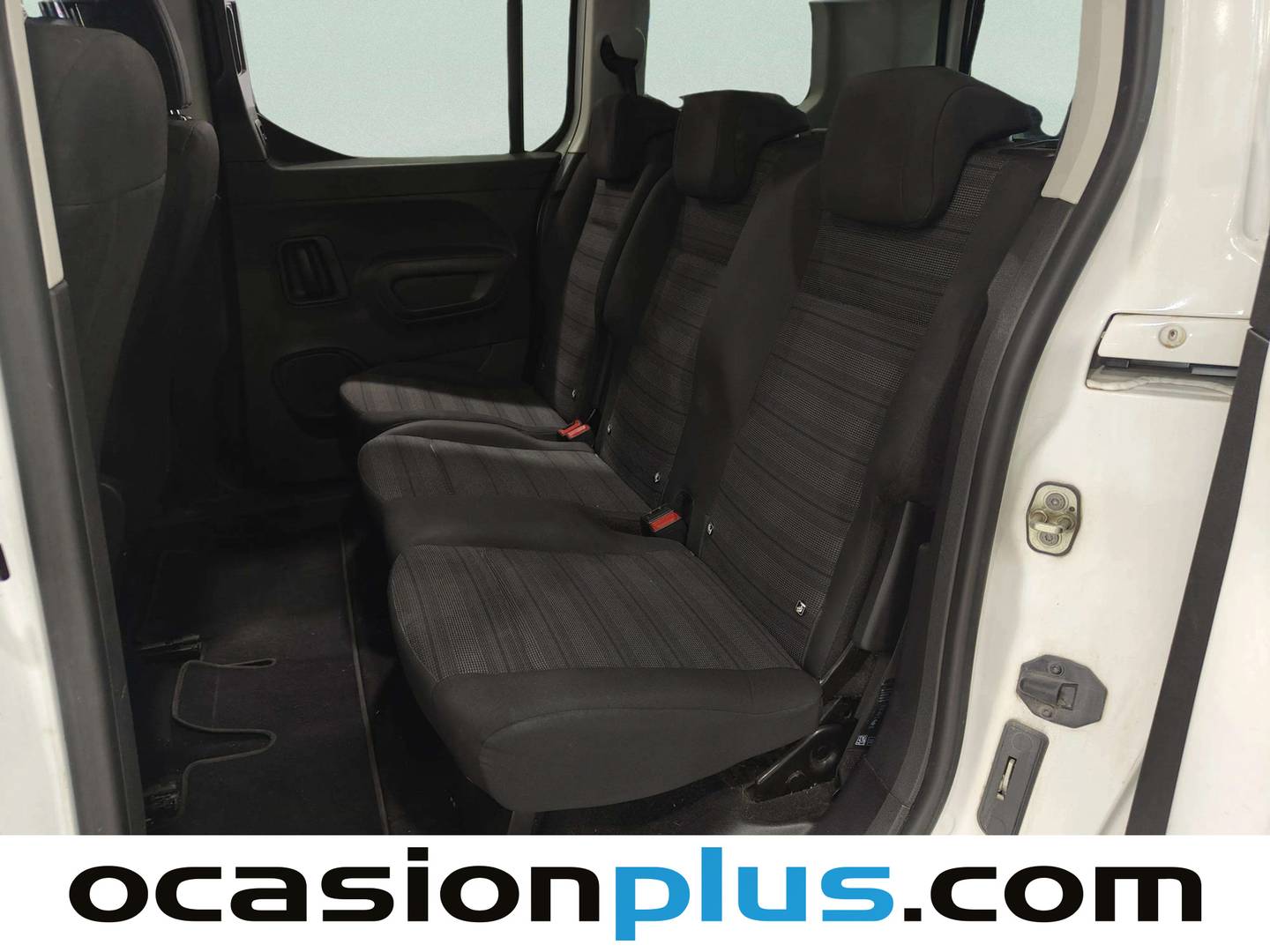Foto asientos traseros Opel Combo Life Opel Combo Life 1.2 Turbo S&S Selective L (110 CV)