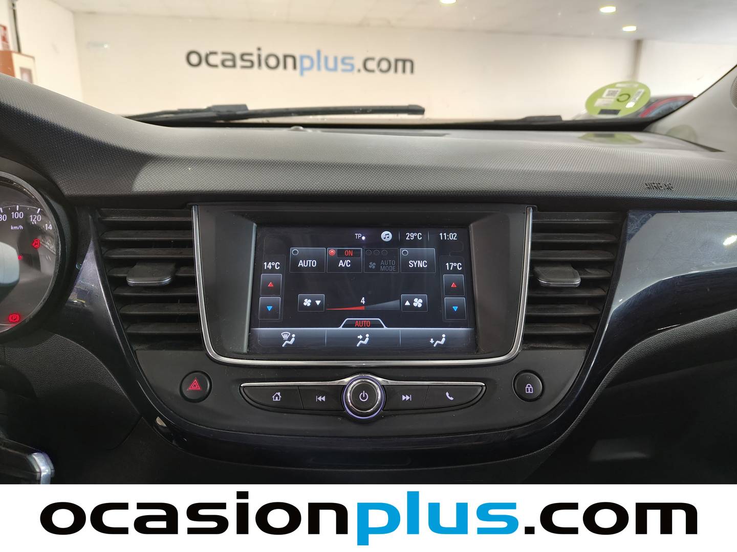 Extras y acabados del Opel Crossland X Opel Crossland X 1.5 D S&S Design Line 120 Aniversario (102 CV)