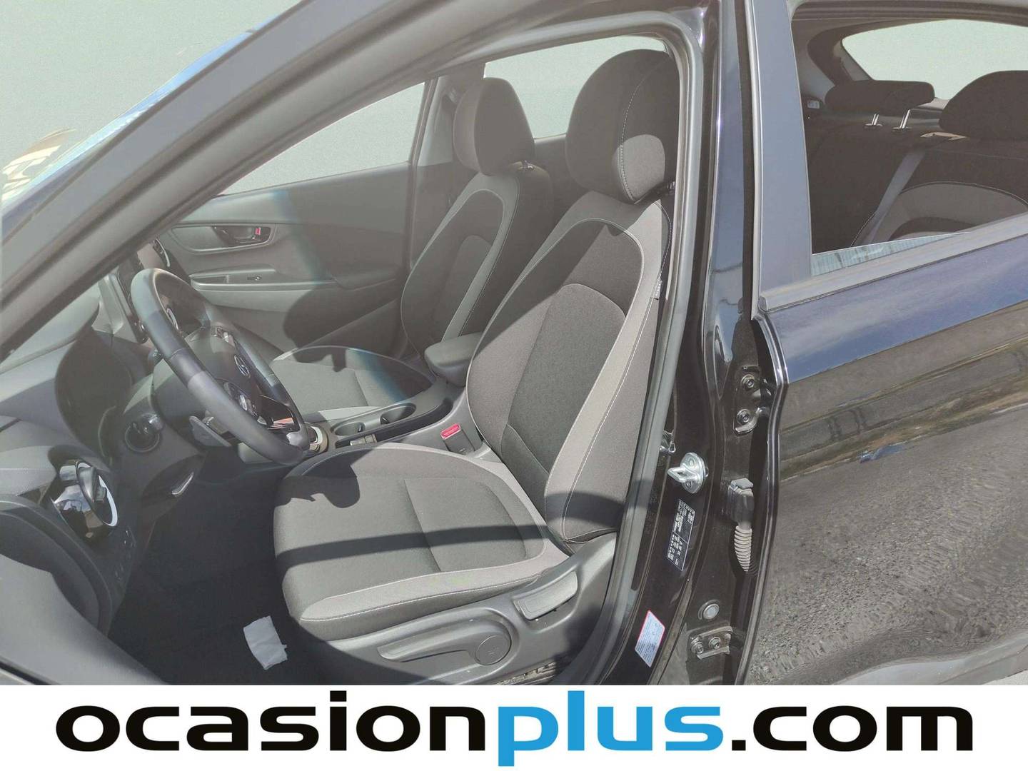 Foto asientos delanteros Hyundai Kona Hyundai Kona 1.6 GDI HEV Klass DT 104 kW (141 CV)