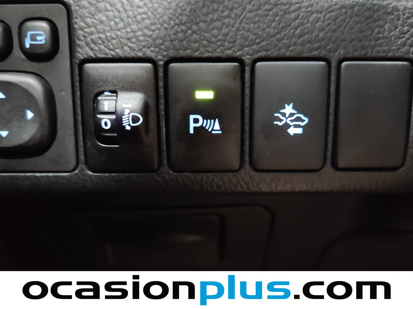 Equipamiento del Toyota Auris Toyota Auris 140H Hybrid Feel! Edition (136 CV)