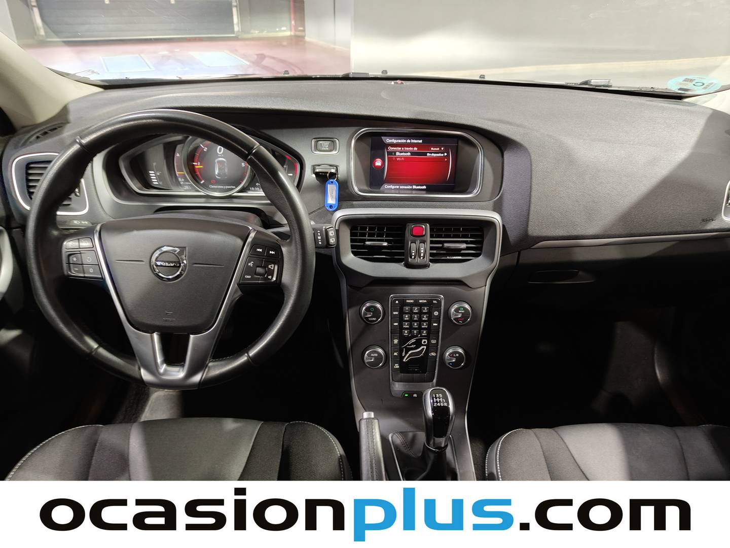 Foto Volvo V40 Volvo V40 D2 Momentum (120 CV)