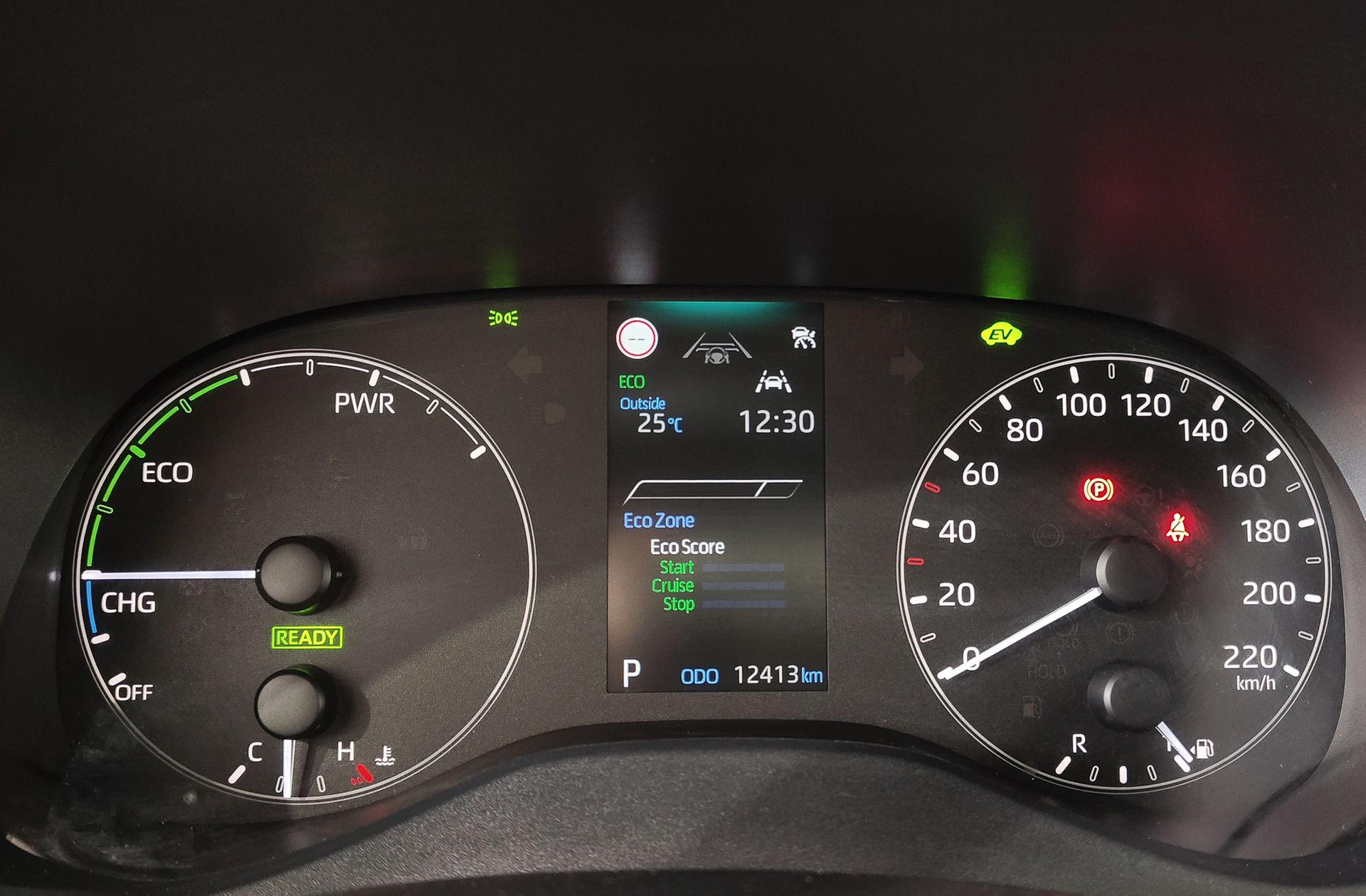Toyota Yaris 120H Active Plus - foto 21