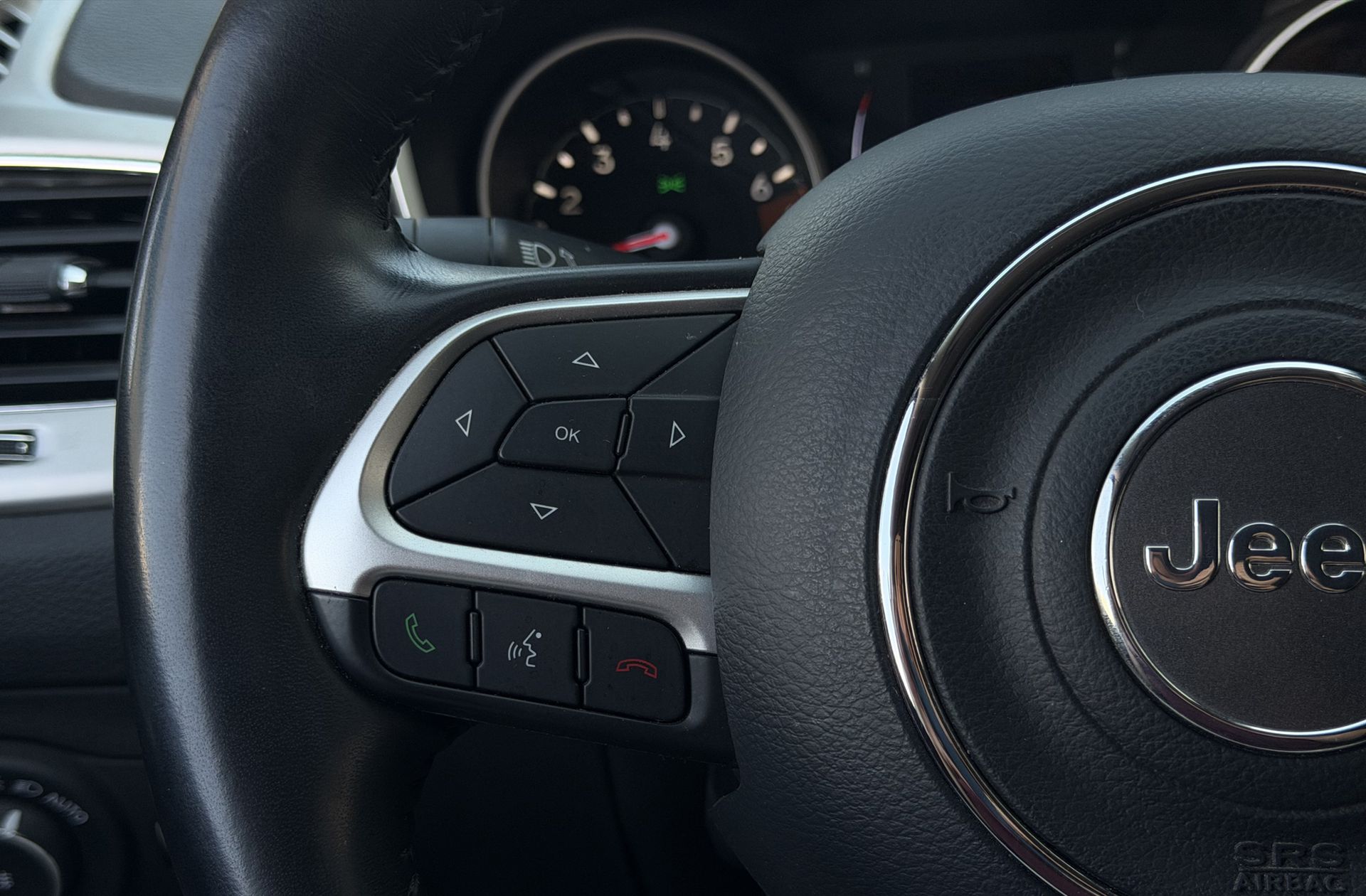 Jeep Compass 1.4 MultiAir Sport 4x2 - foto 21