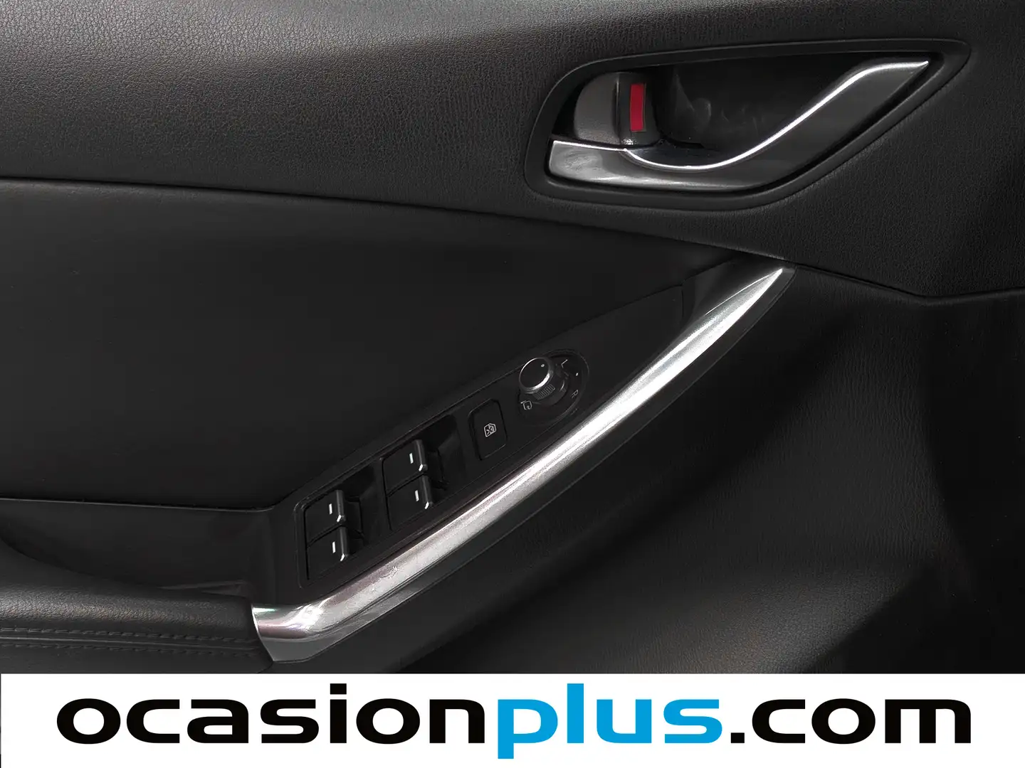 Foto Mazda CX-5 Mazda CX-5 2.2 DE Luxury 4WD AT (175 CV)