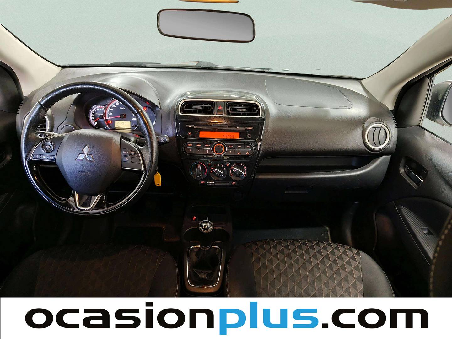 Foto asientos traseros Mitsubishi Space Star Mitsubishi Space Star 120 MPI Motion (71 CV)