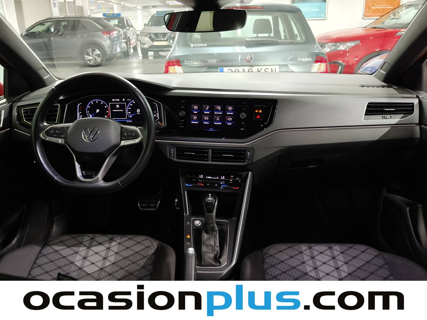 Volkswagen Taigo Volkswagen Taigo R-Line 1.5 TSI (150 CV) DSG seminuevo