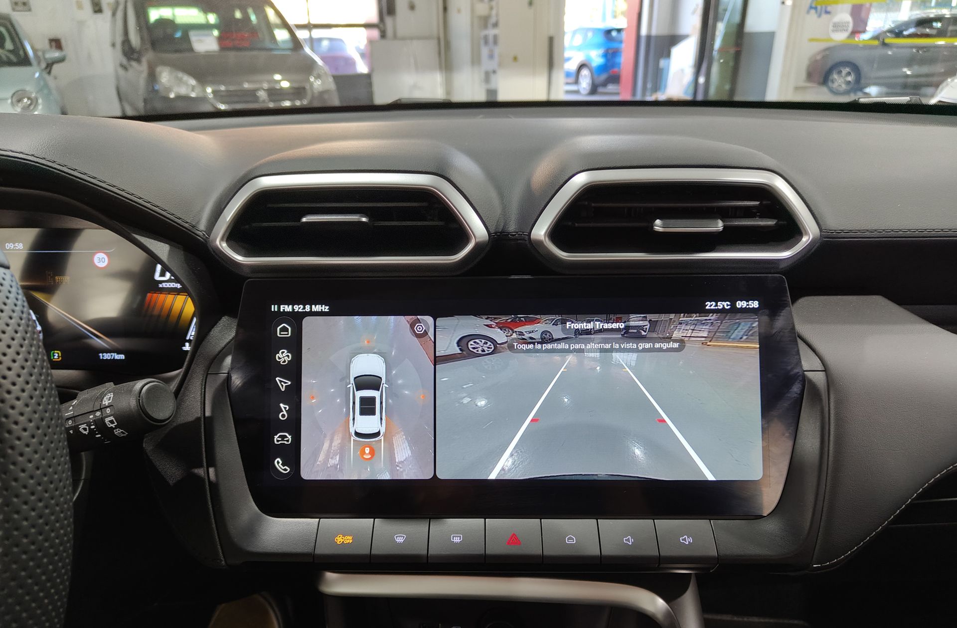 MG ZS 1.5 Hybrid+ Luxury - foto 11