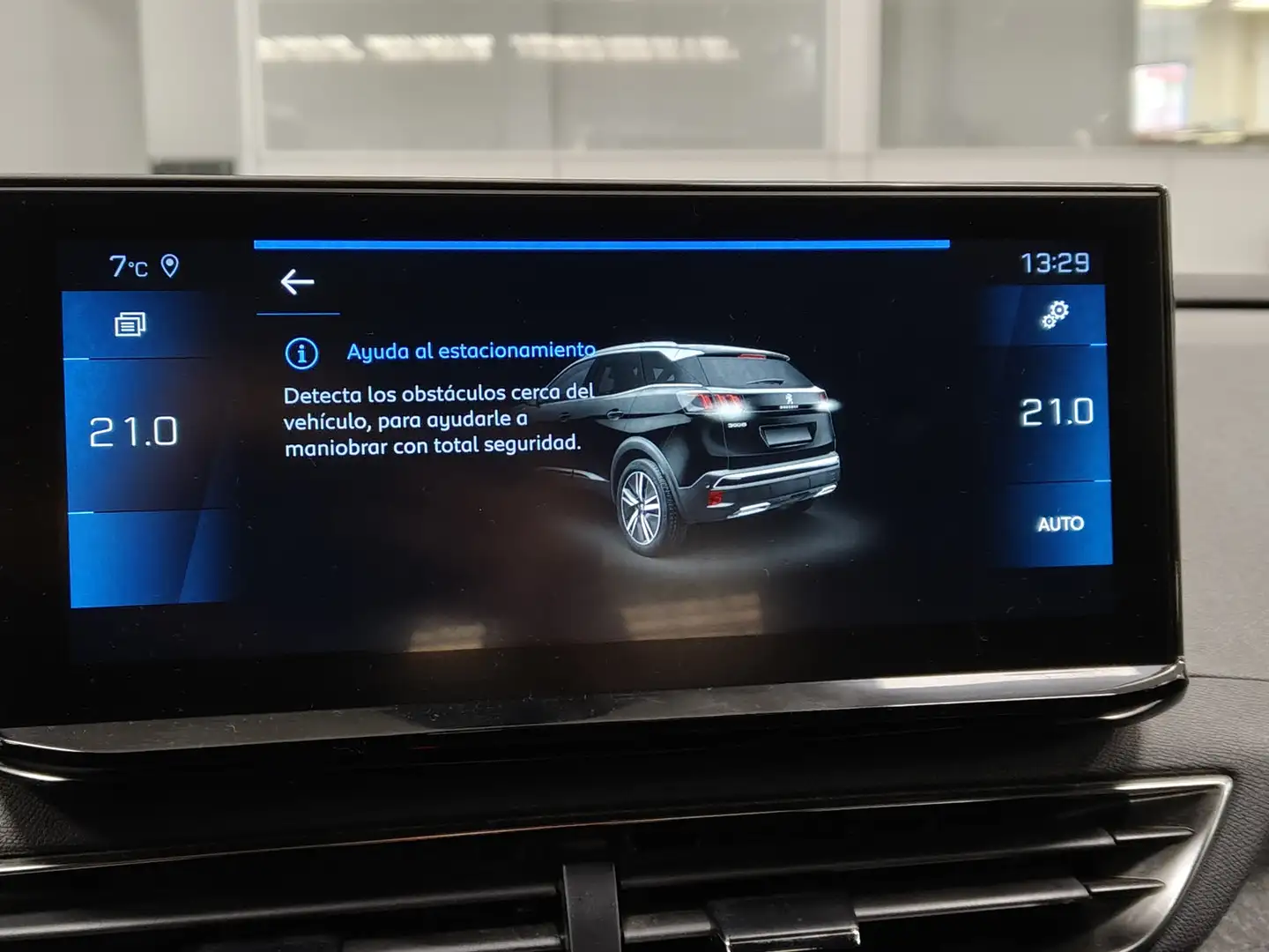 Foto Peugeot 3008 Peugeot 3008 PureTech 130 S&S Allure Pack (130 CV)