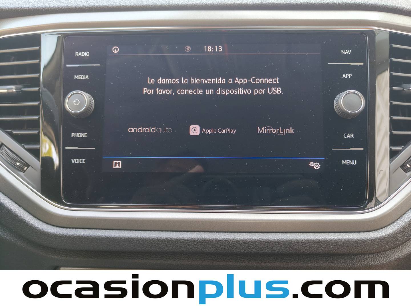 Foto Volkswagen T-Roc Volkswagen T-Roc Advance 1.0 TSI (115 CV)