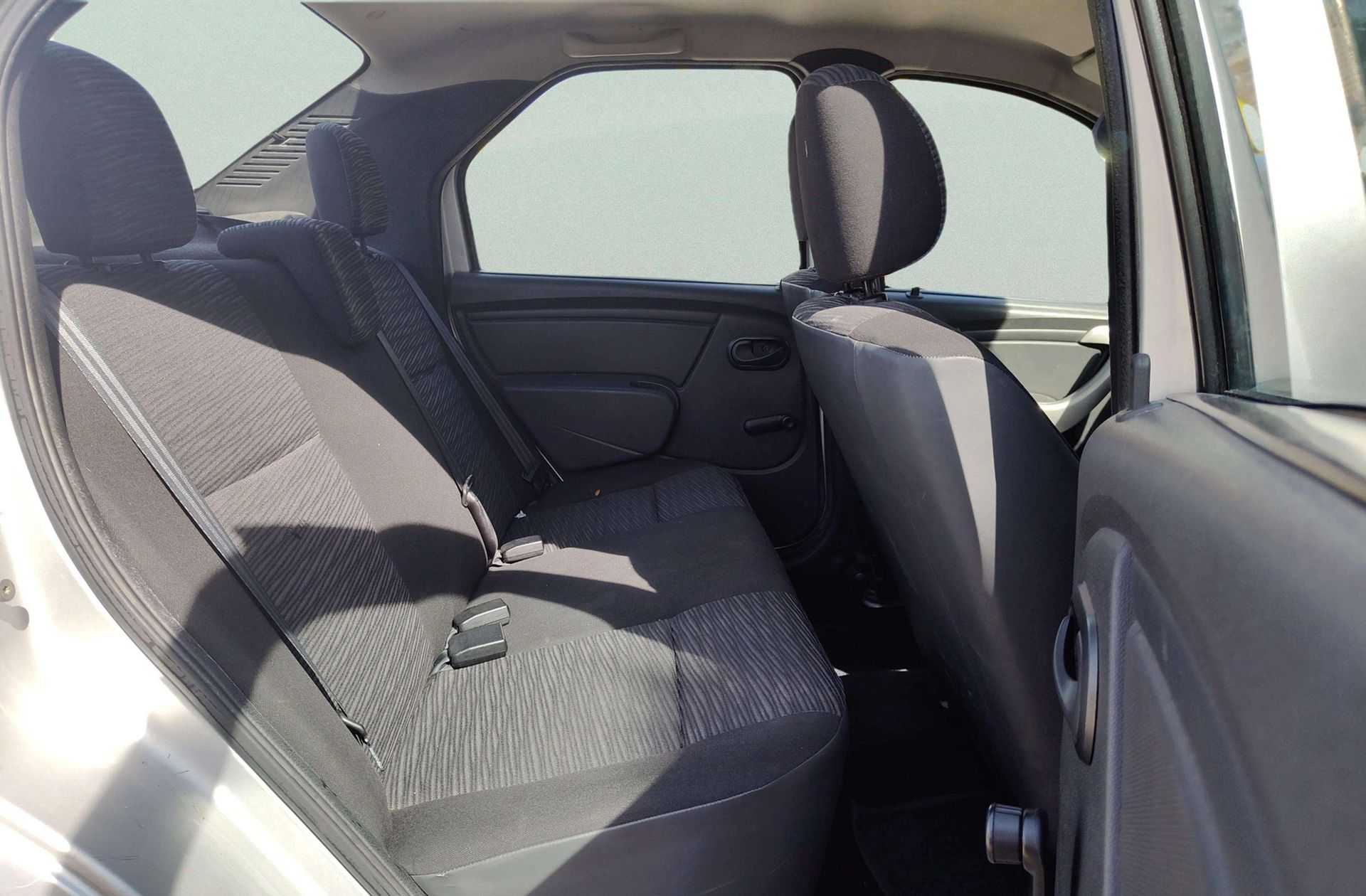 Dacia Logan Ambiance 1.5 dCi - foto 12