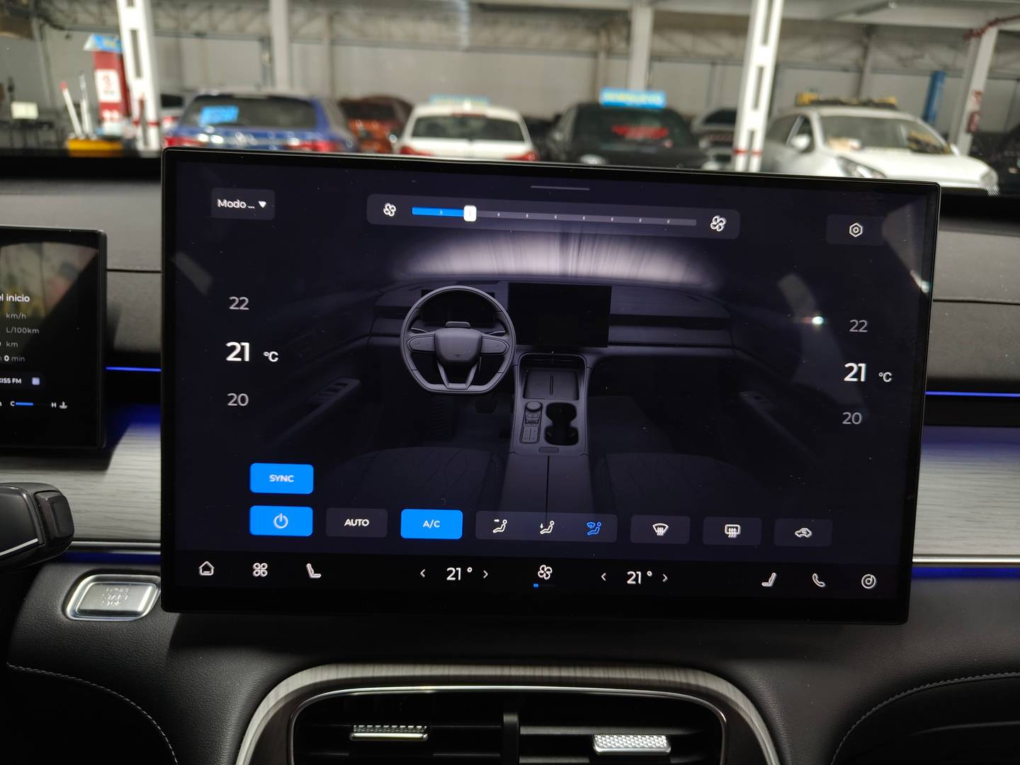 EBRO S800 EBRO S800 1.6 TGDI Premium DCT (147 CV) 7 Plazas automático