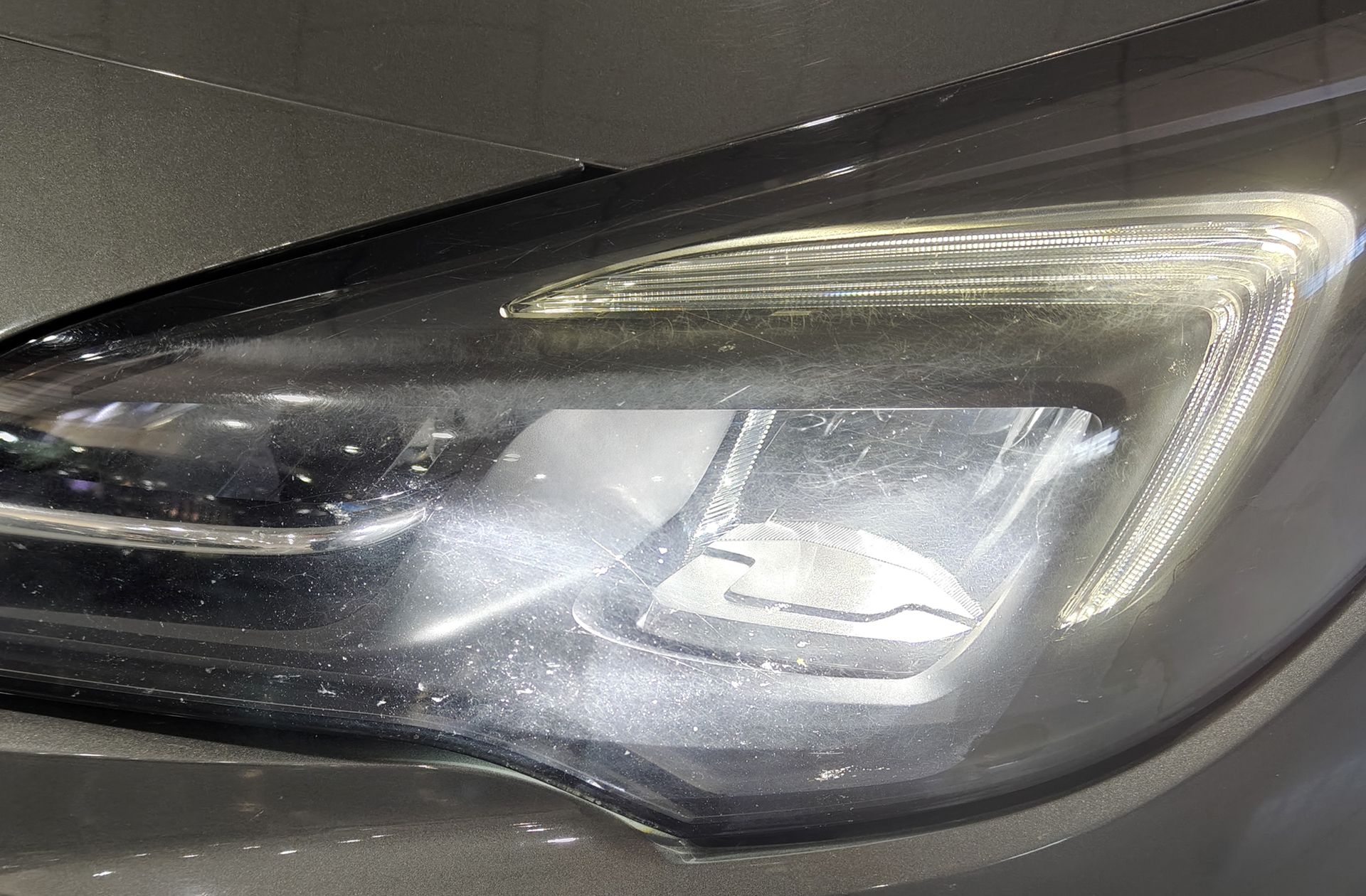 Opel Astra Sports Tourer 1.2 Turbo SHT Business Elegance - foto 15