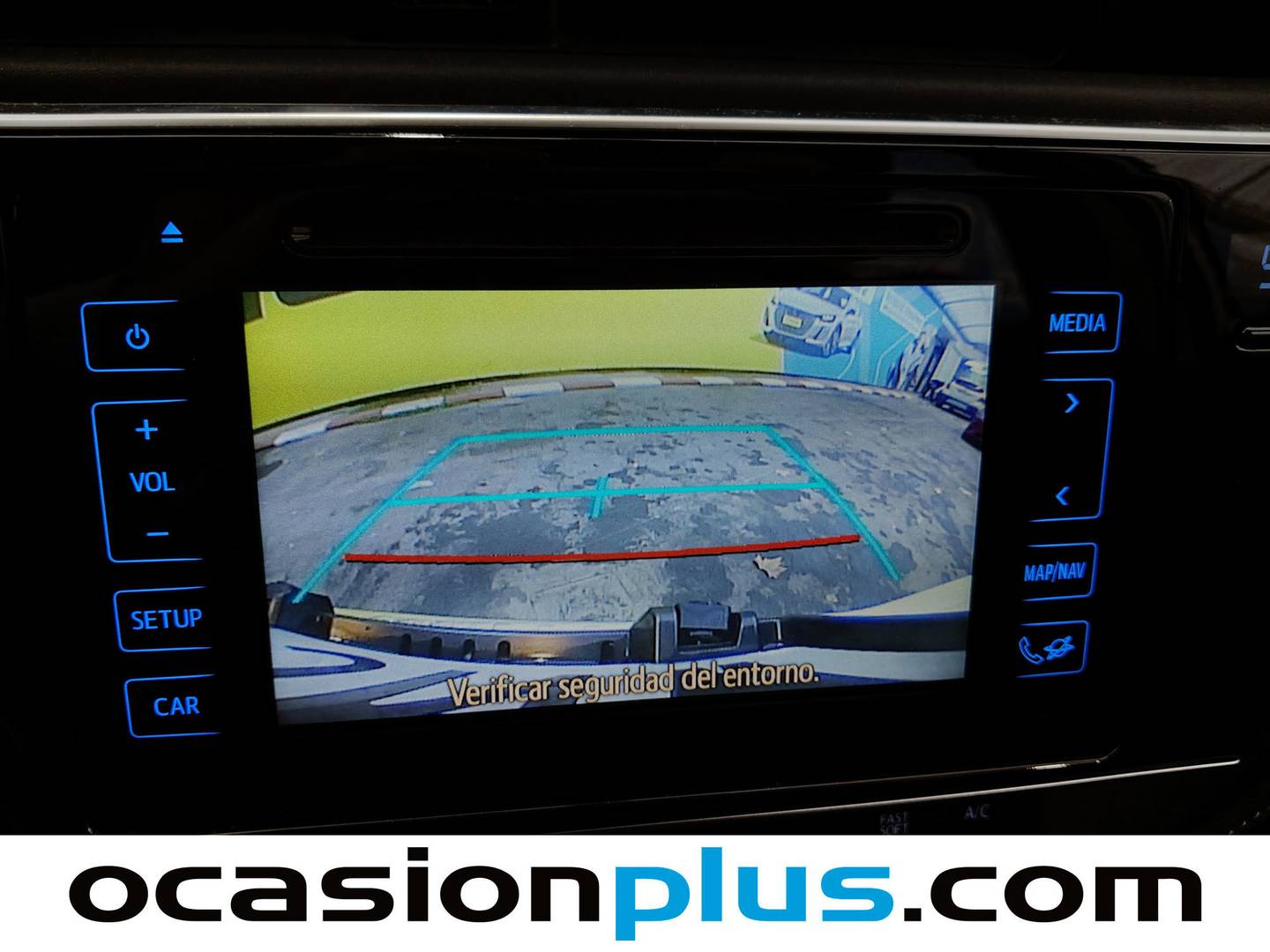 Foto Toyota Auris Toyota Auris 140H Touring Sports Active (136 CV)