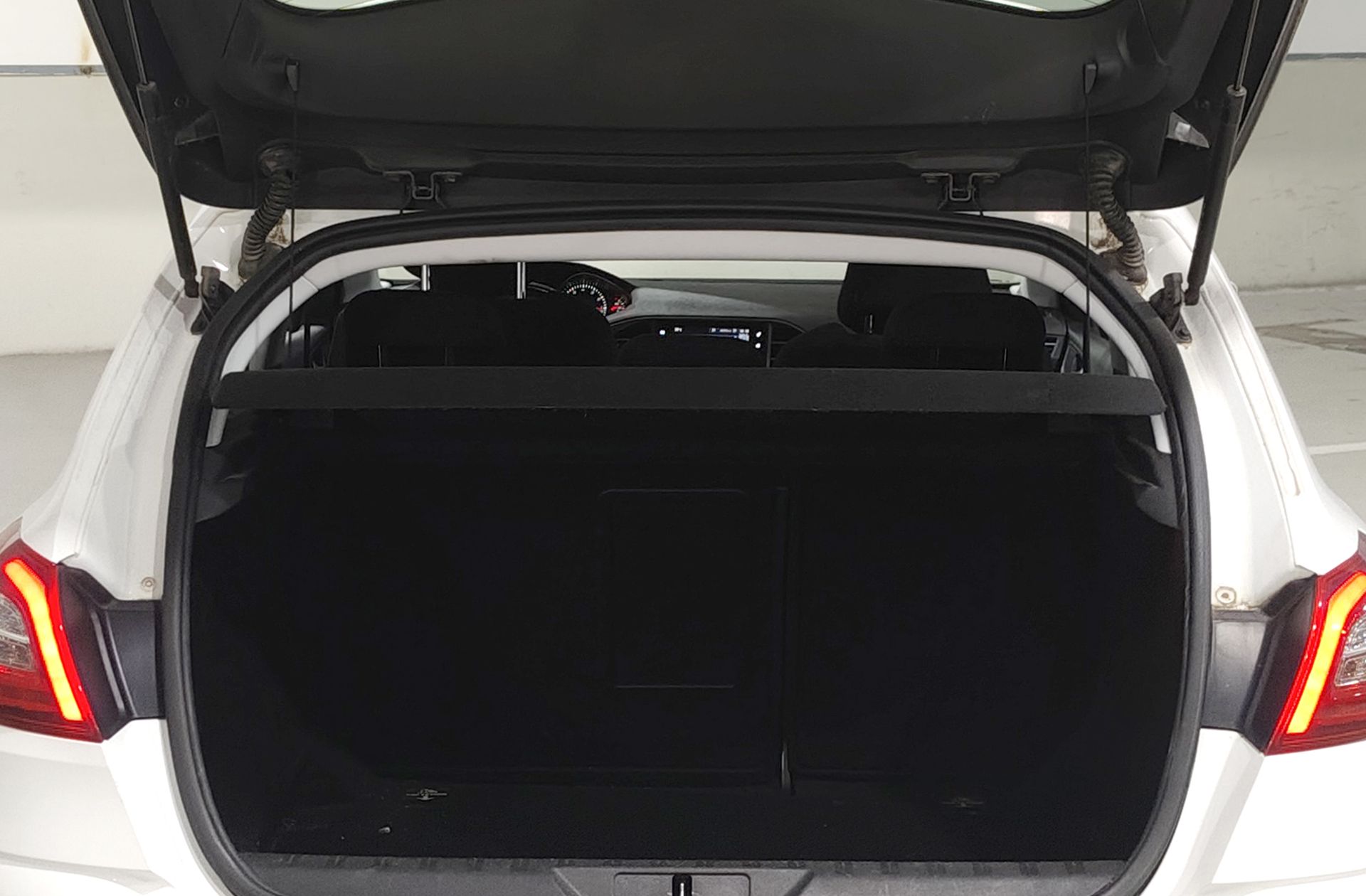 Peugeot 308 PureTech 130 Allure - foto 16