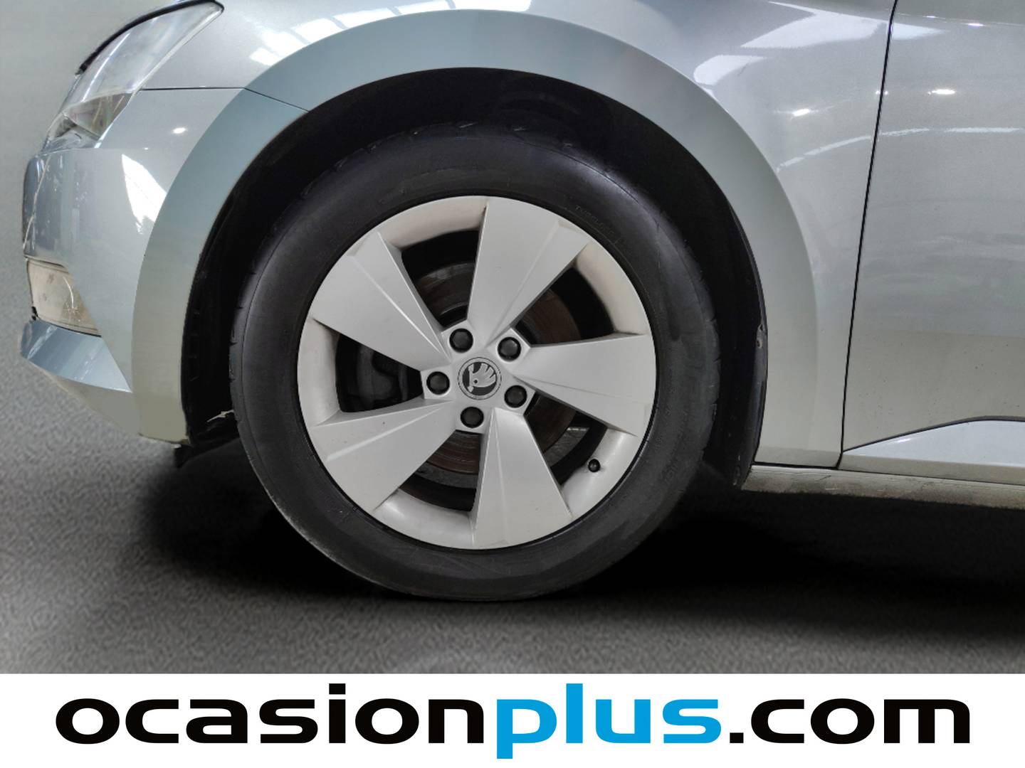 Skoda Superb Skoda Superb 1.6 TDI CR Ambition (120 CV) seminuevo