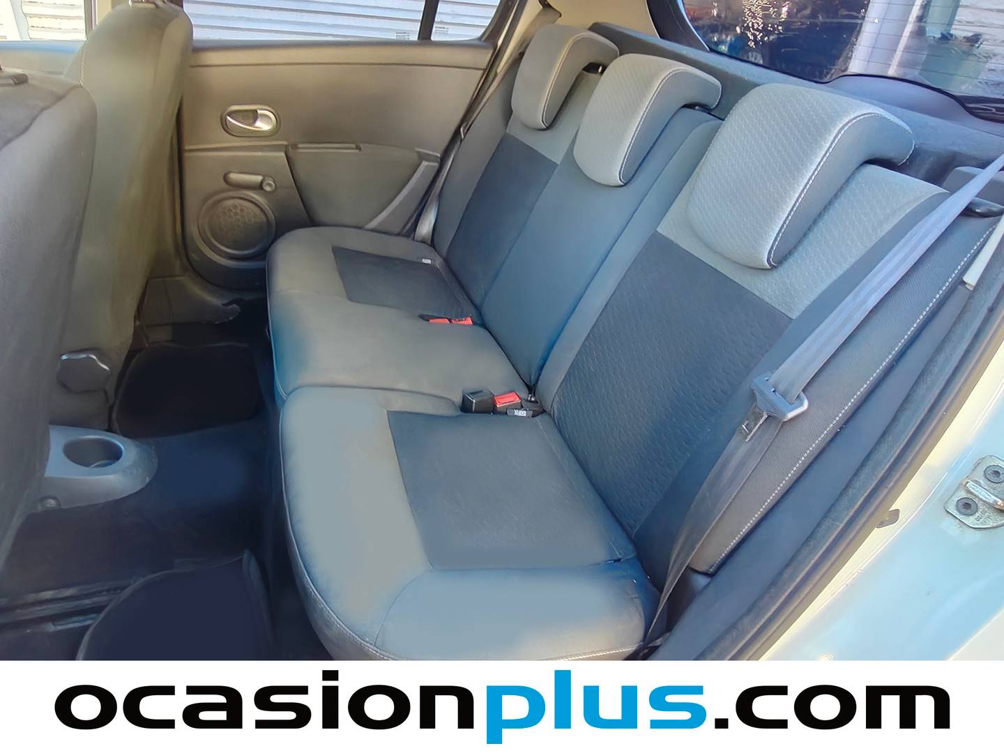 Foto asientos traseros Renault Clio Renault Clio 1.5 dCi Expression (70 CV)