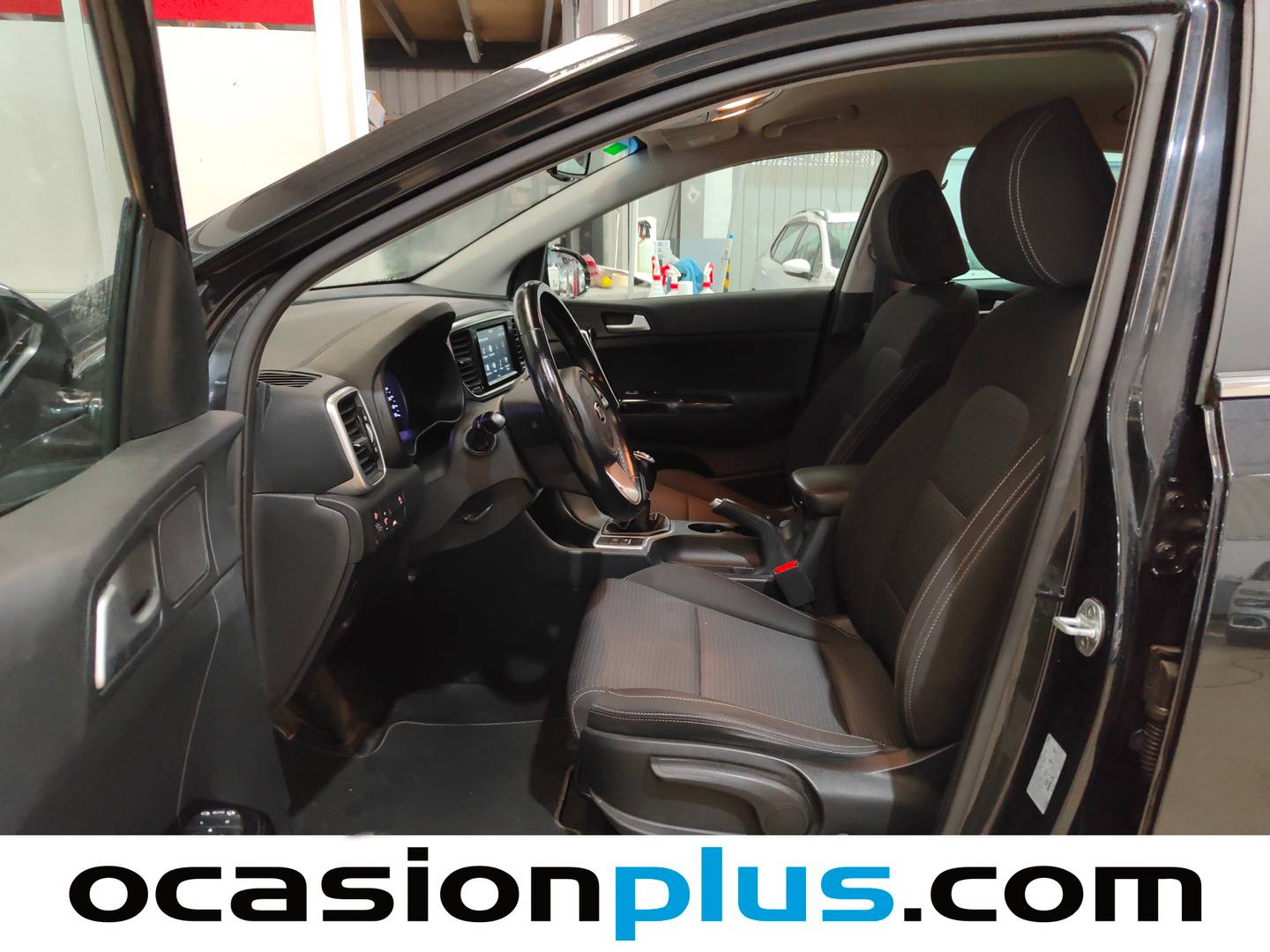 Foto asientos delanteros KIA Sportage KIA Sportage 1.6 GDi Drive Plus 4x2 (132 CV)