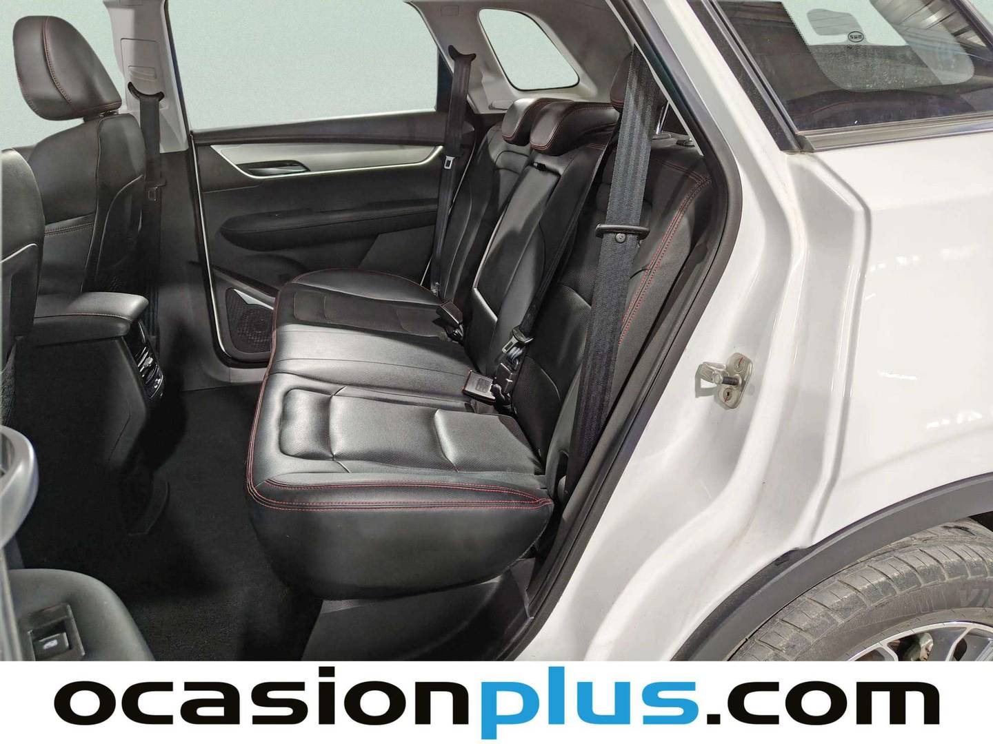 Foto asientos traseros SWM G01 SWM G01 1.5T Luxury (131 CV)