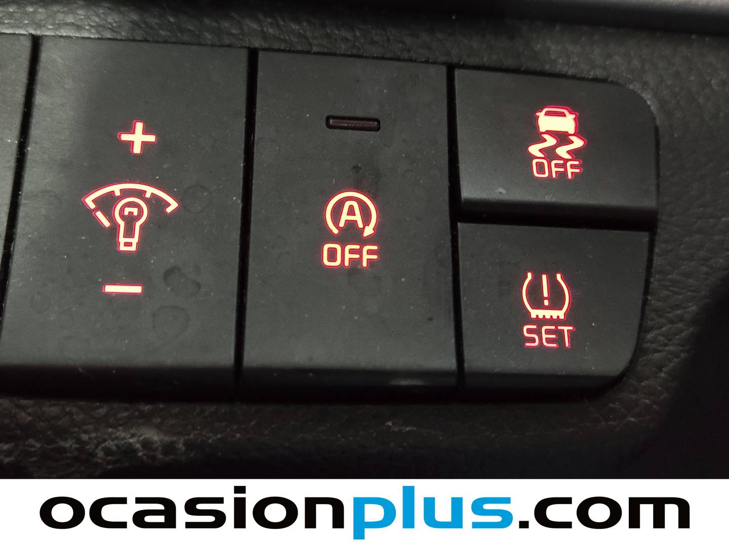 Foto KIA Stonic Kia Stonic 1.0 T-GDi MHEV Drive iMT(120 CV)