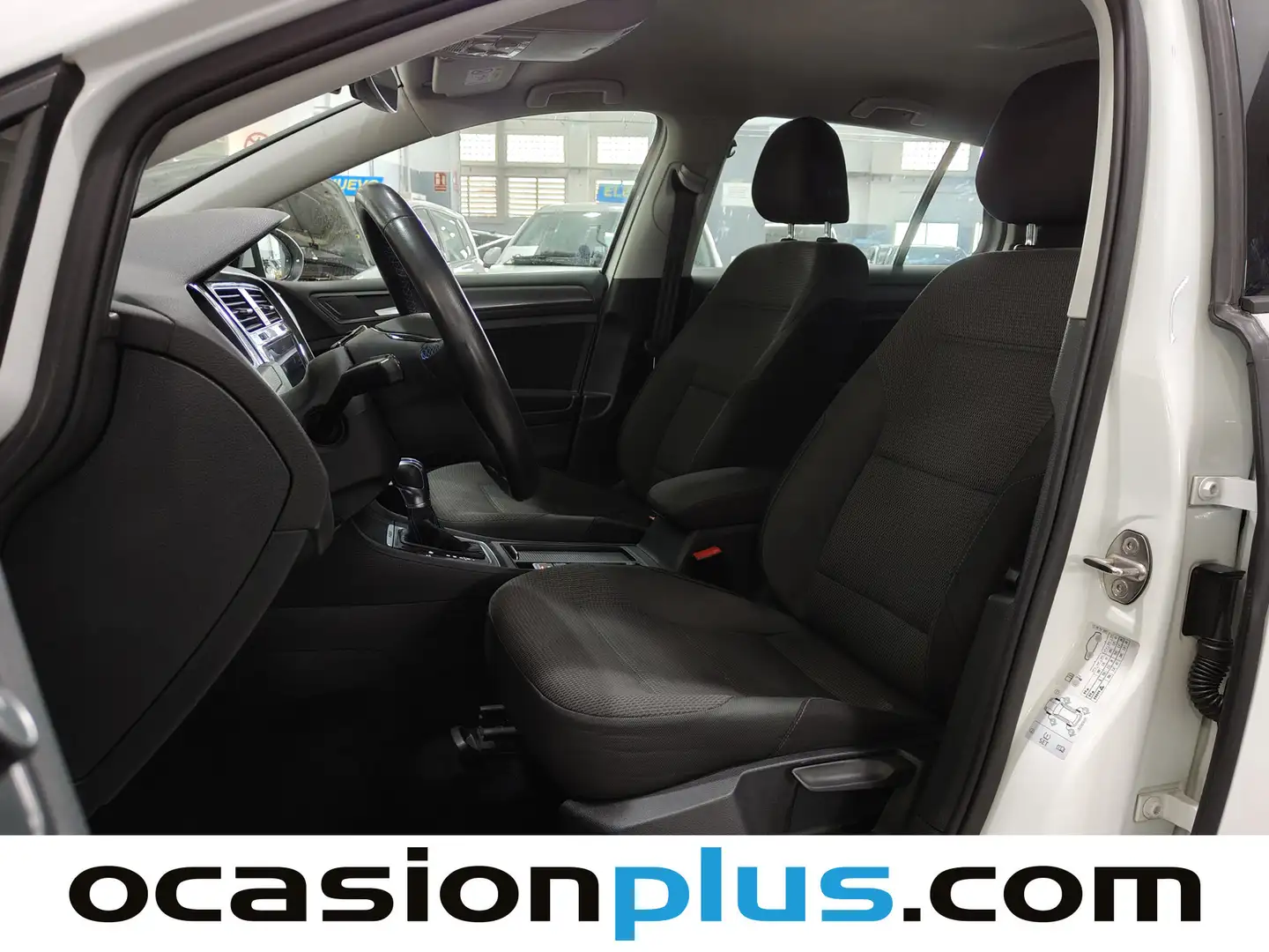 Foto Volkswagen Golf Volkswagen e-Golf ePower (136 CV)