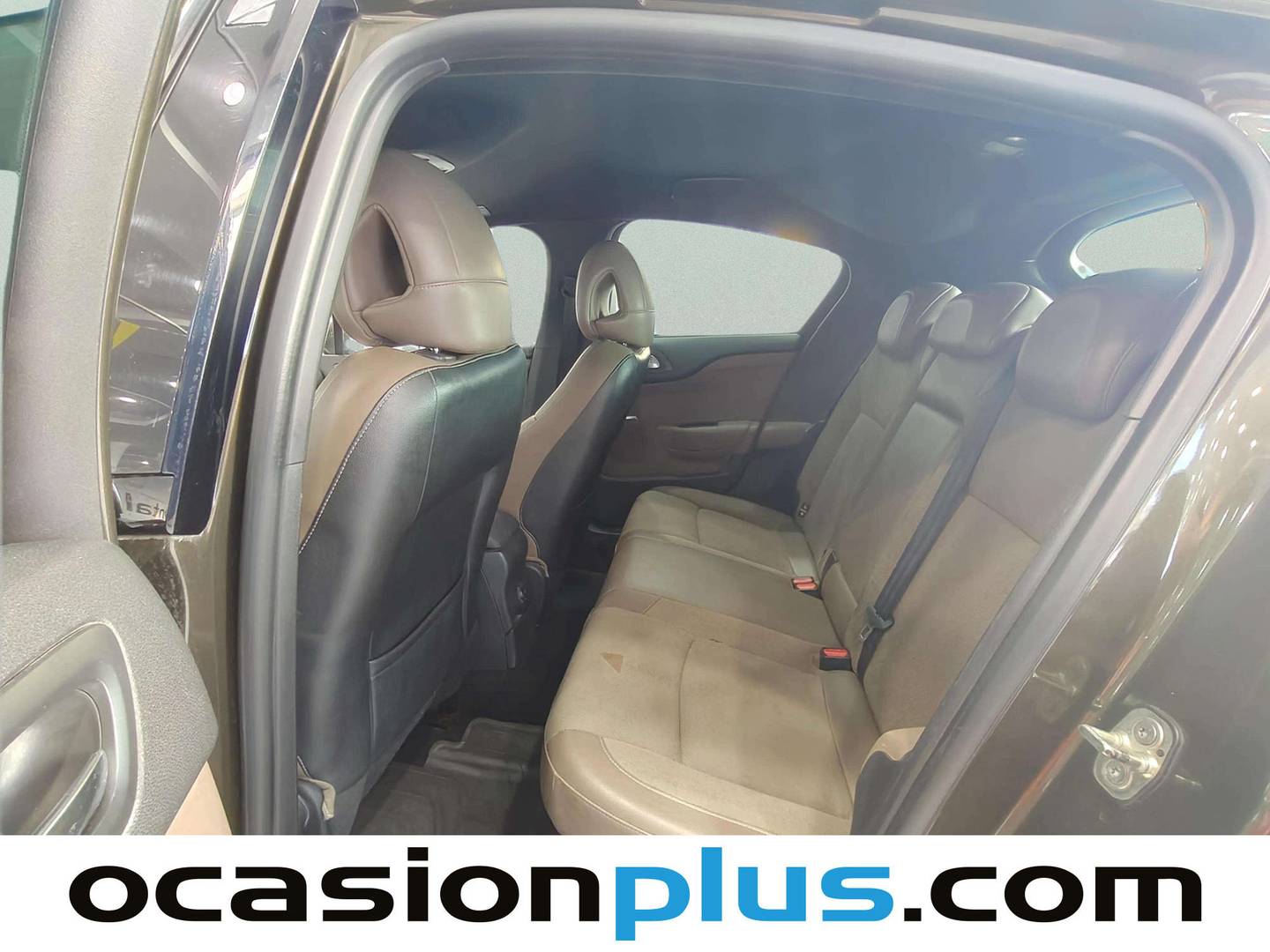 Foto asientos traseros DS DS4 Citroen DS4 1.6 e-HDi S&S Style 84 kW (114 CV)