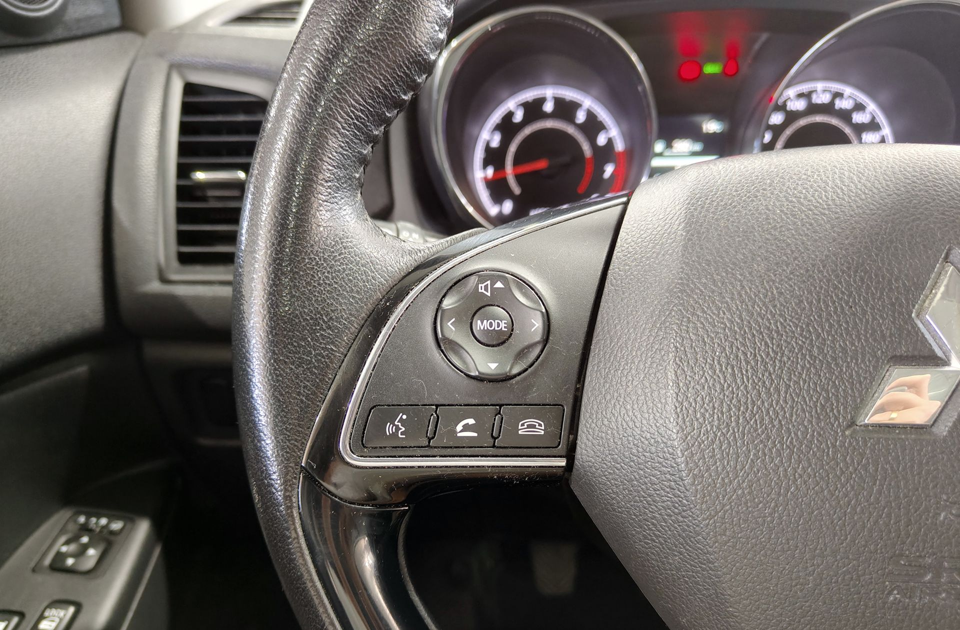 Mitsubishi ASX 160 MPI Kaiteki - foto 28