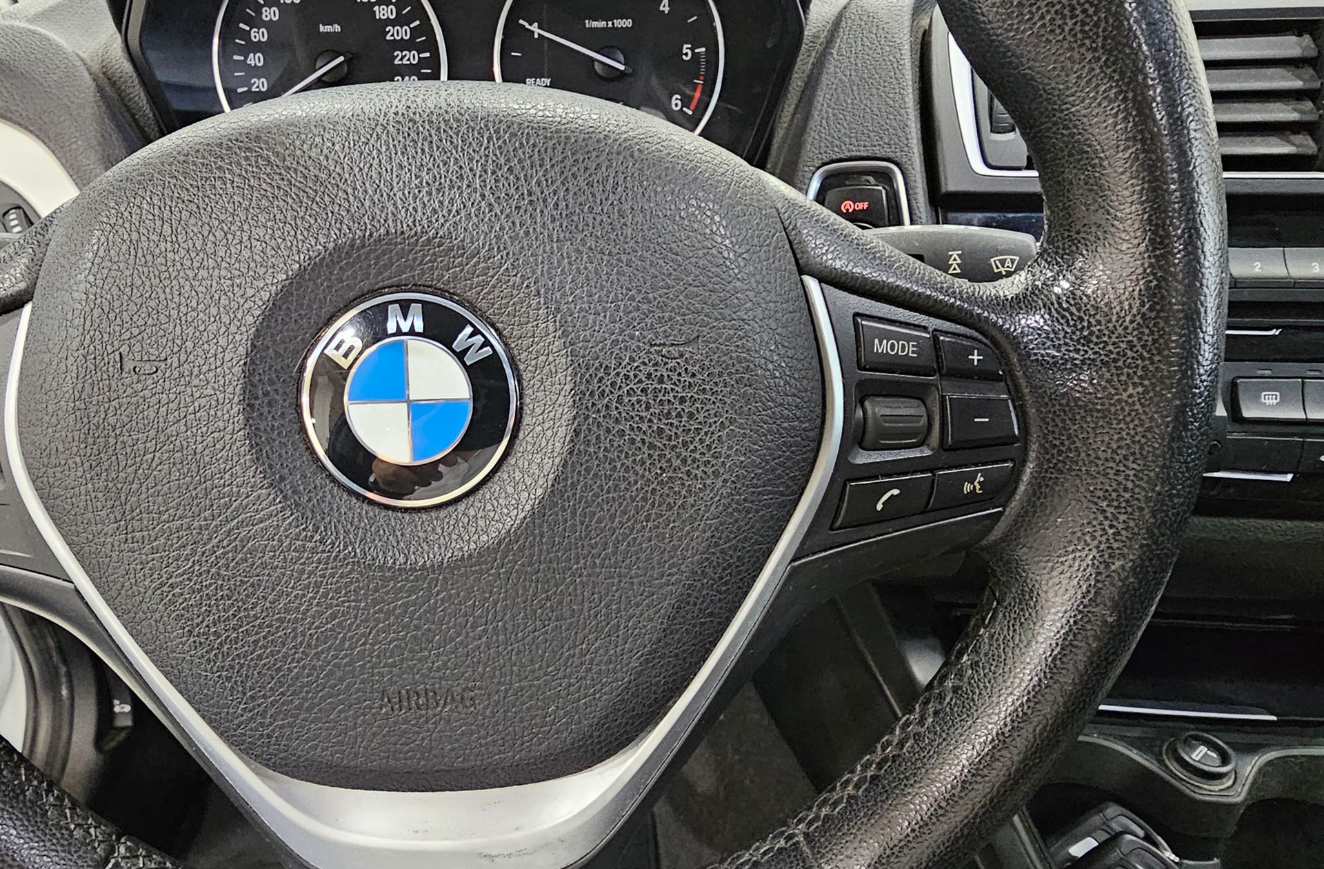 BMW Serie 1 116d - foto 26