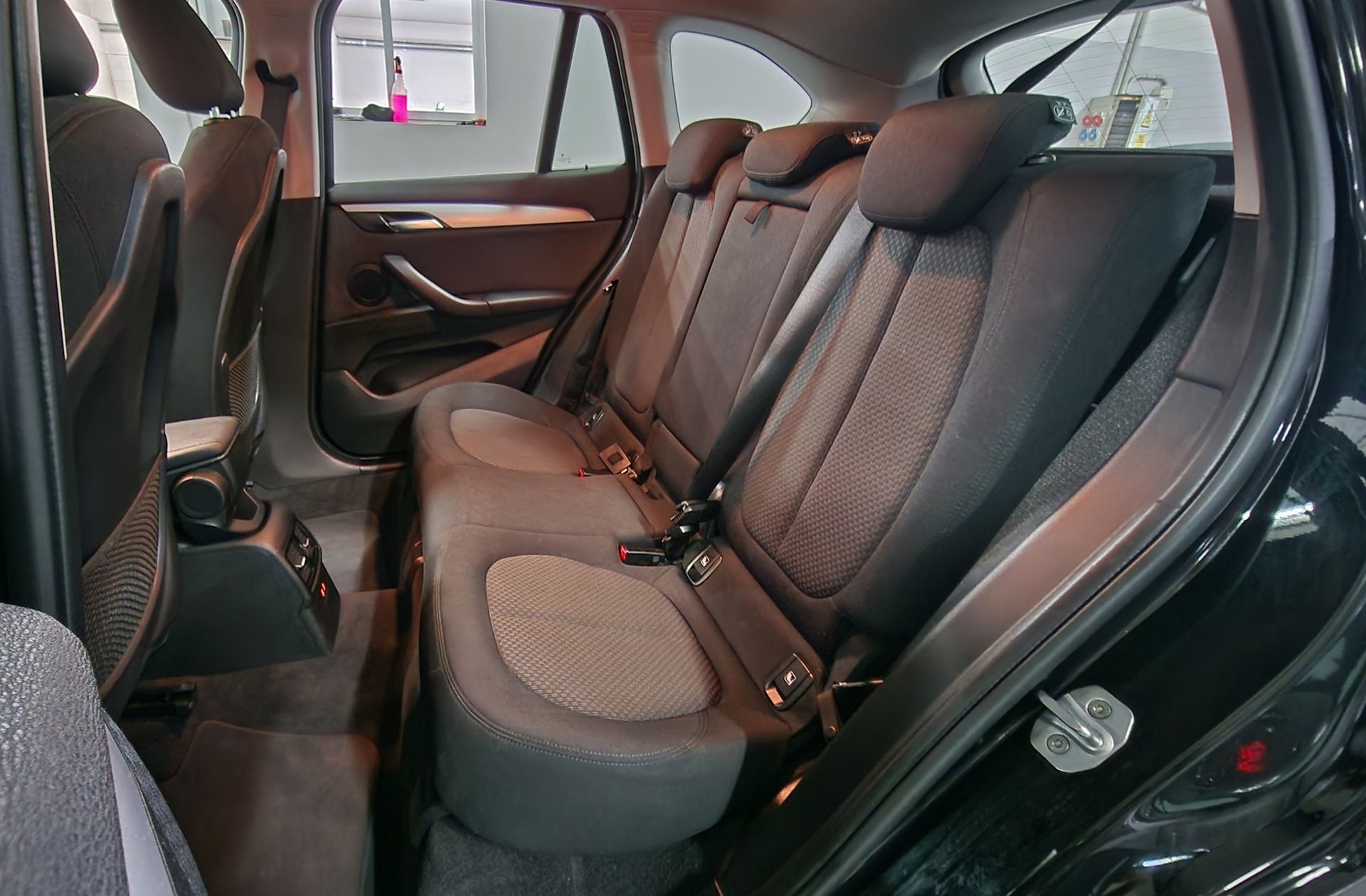 BMW X1 sDrive18i - foto 11
