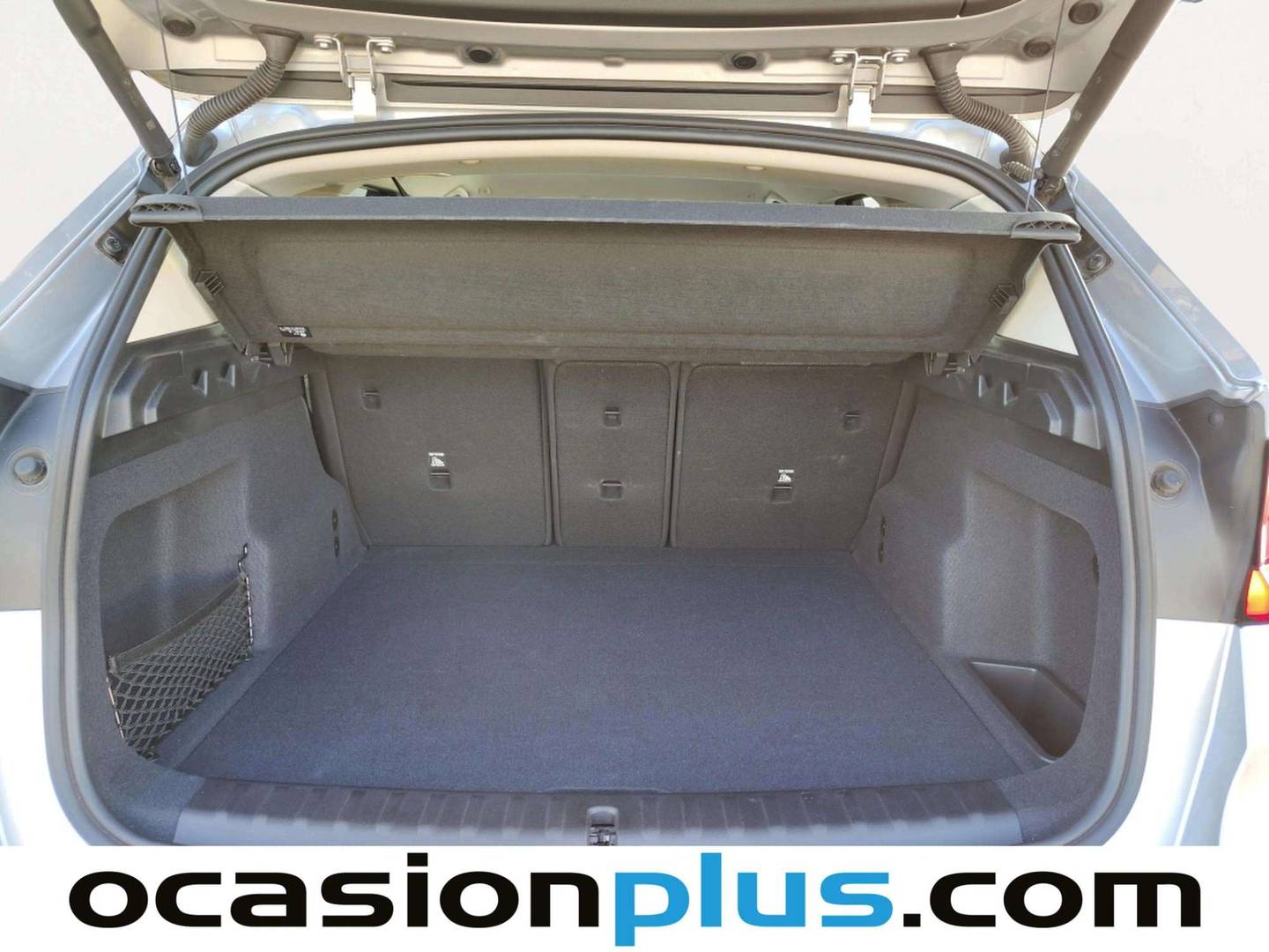 Fotos maletero BMW X1 BMW X1 xDrive20d (163 CV)