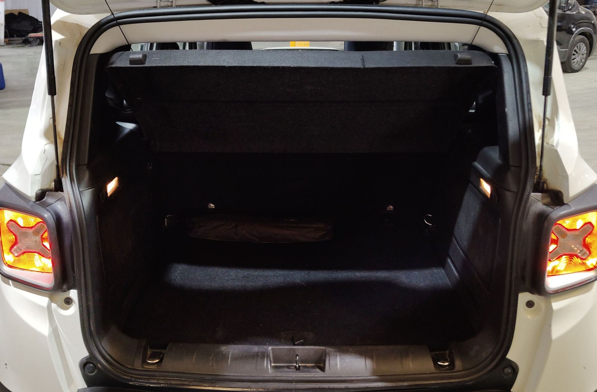Jeep Renegade 2.0 MultiJet Limited 4x4 AD Low - foto 15