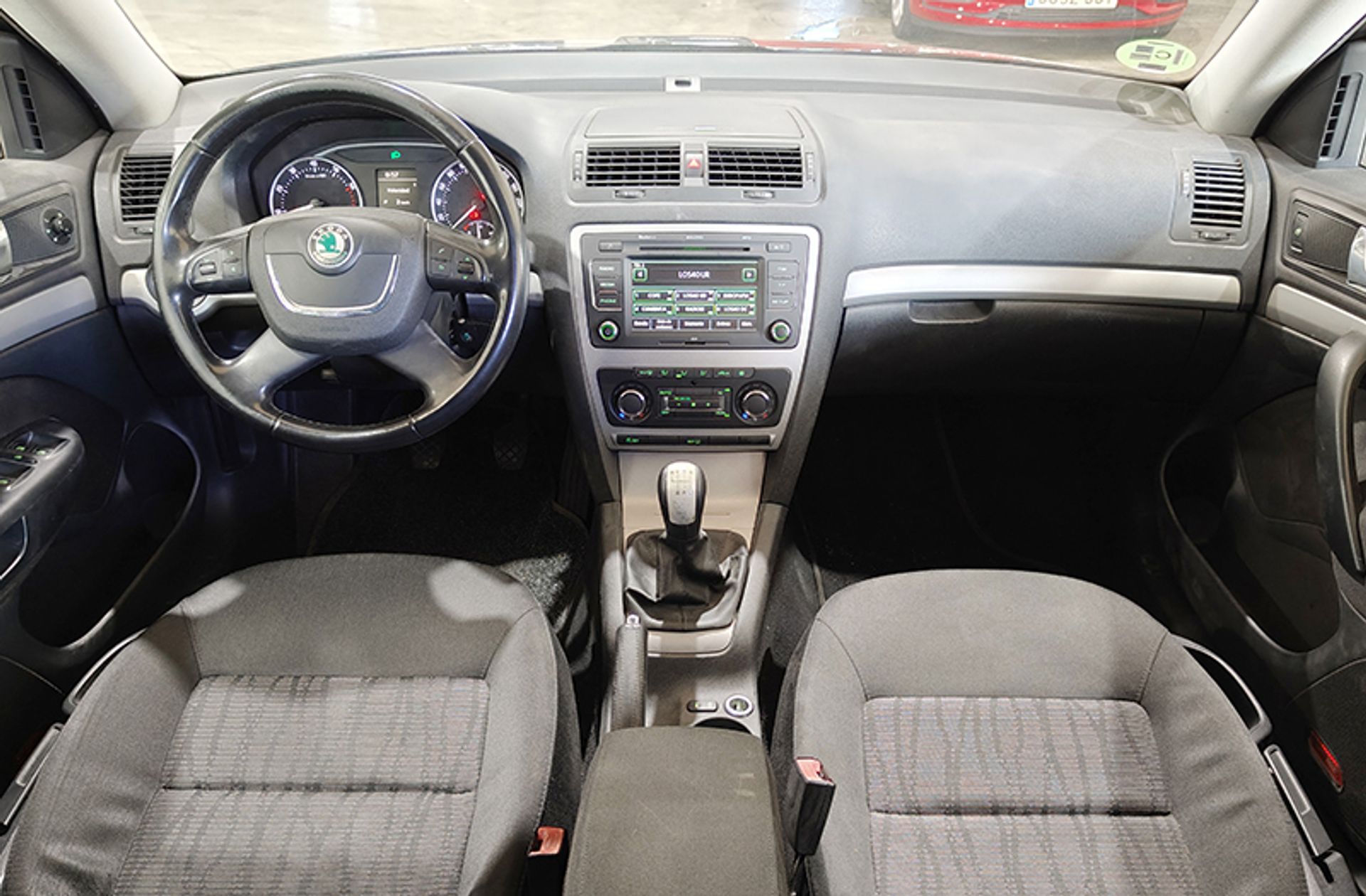 Škoda Octavia 1.8 TSI Executive - foto 6