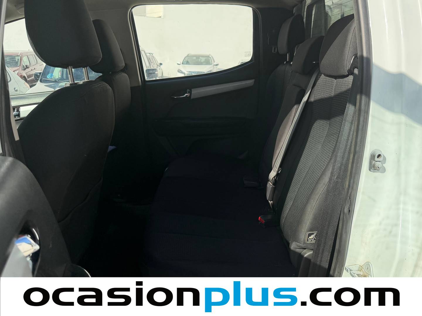 Foto asientos traseros Isuzu D-Max Isuzu D-Max PicKup 1.9 Crew Planet 4x4  (164 CV)