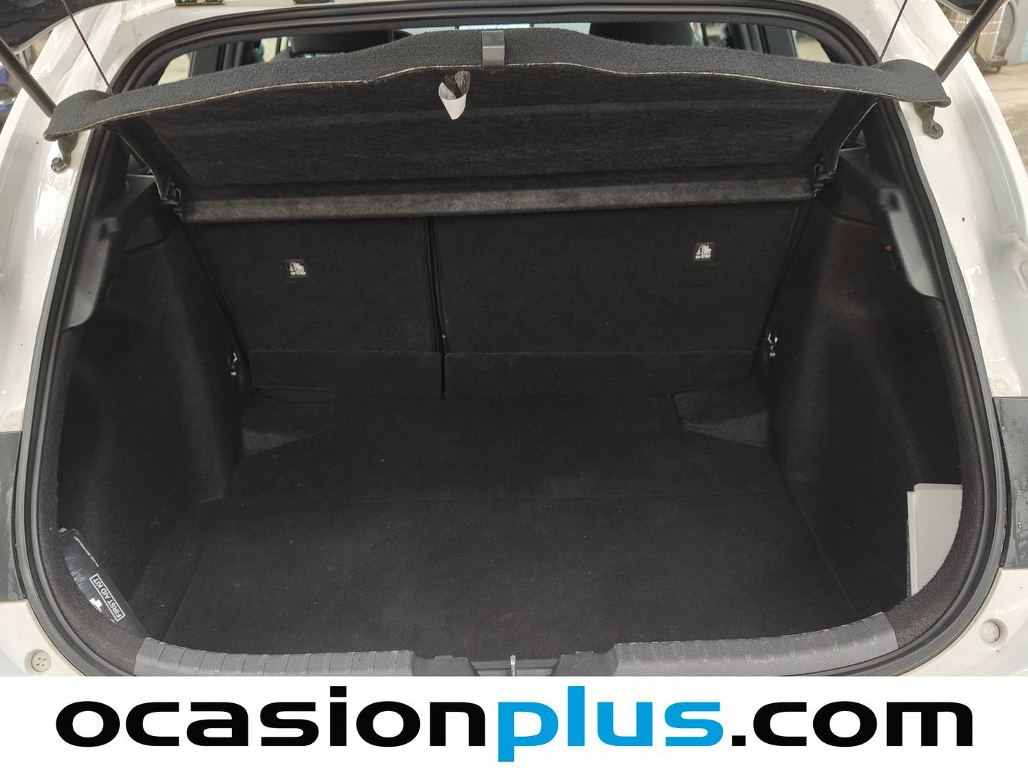 Foto Toyota Corolla Toyota Corolla 140H Active Plus (140 CV)