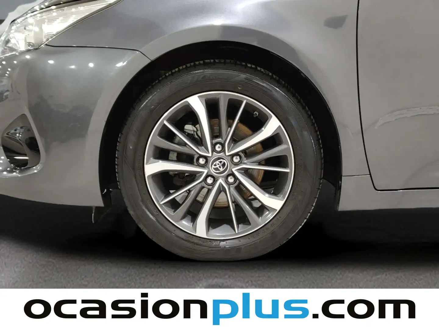 Foto Toyota Avensis Toyota Avensis 140 Advance (147 CV)