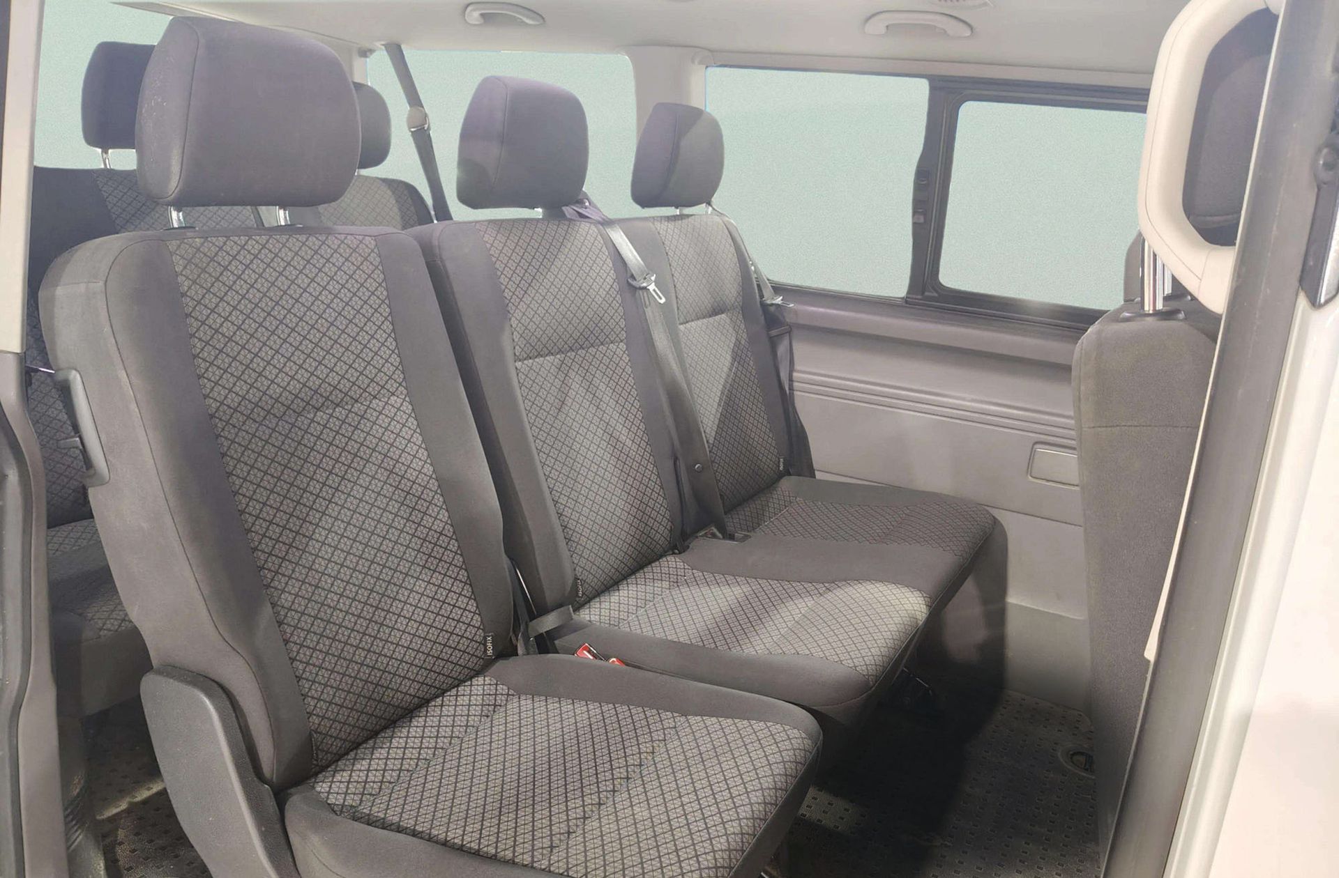 Volkswagen Caravelle Origin Batalla Corta 2.0 TDI BMT 4Motion DSG 9 plazas - foto 14