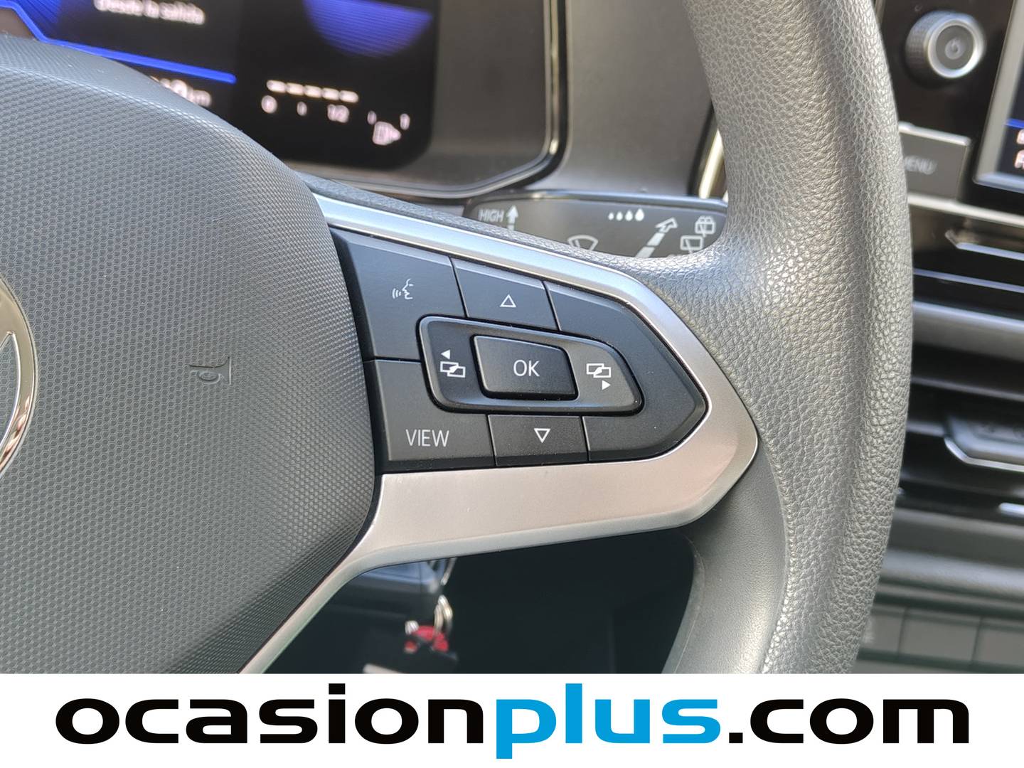 Foto Volkswagen T-Roc Volkswagen T-Roc 1.0 TSI  (110 CV)