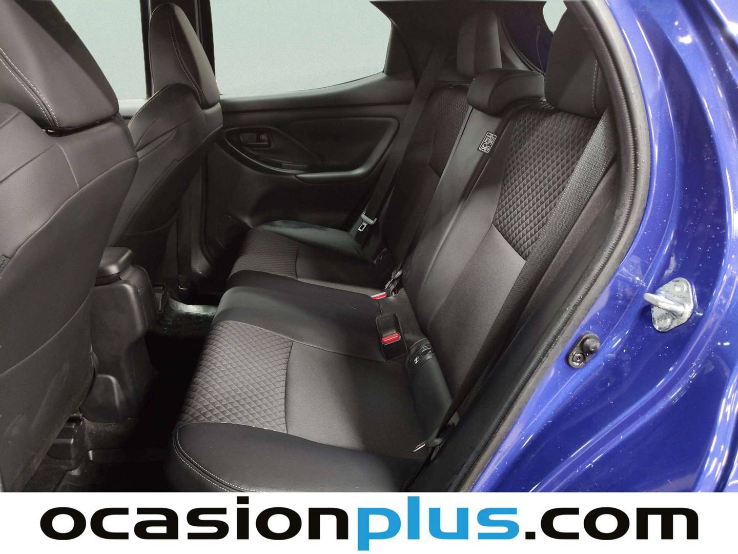 Foto asientos traseros Toyota Yaris Toyota Yaris 120H Style (116 CV)