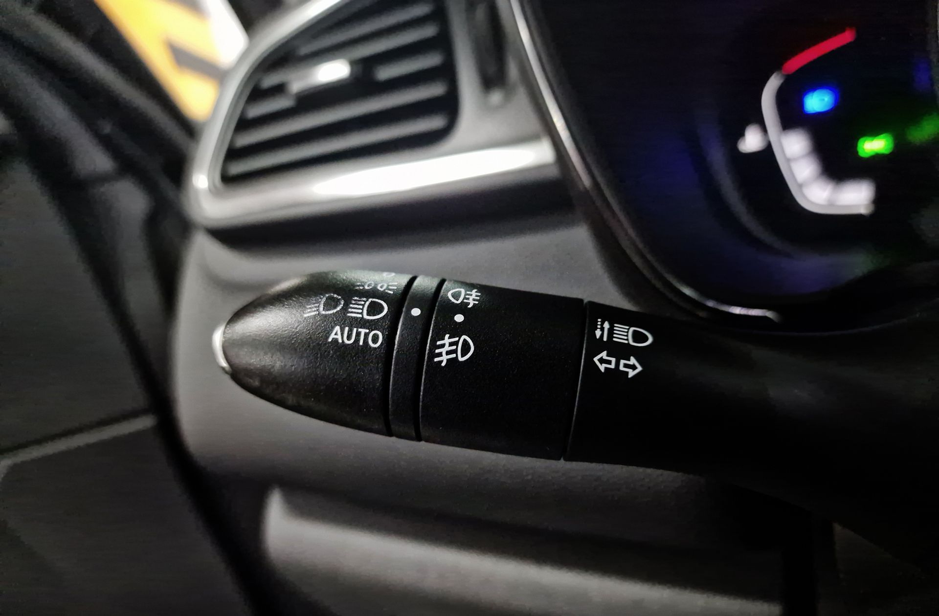 Renault Kadjar Zen TCe GPF - foto 24